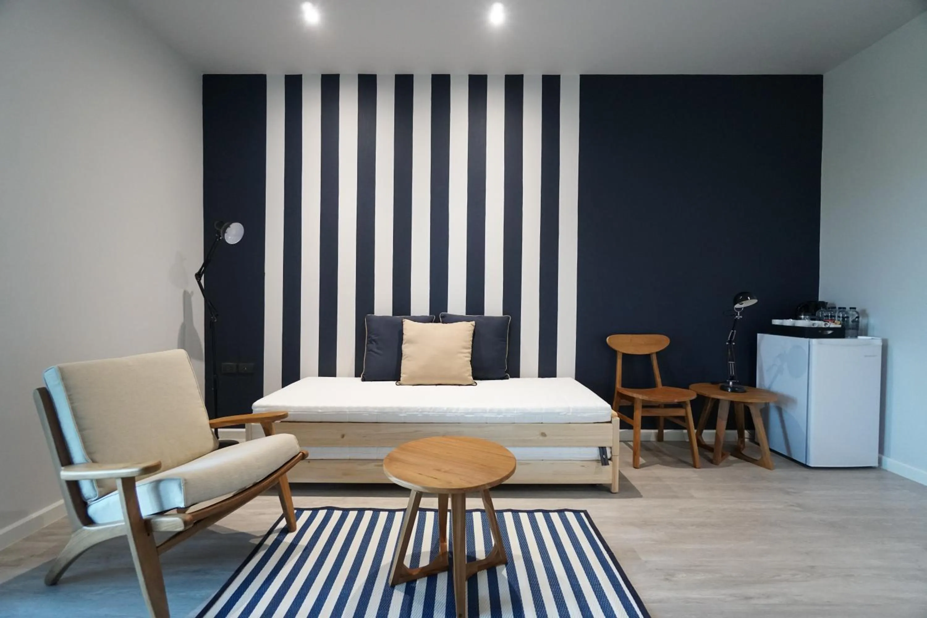 Living room, Bed in Blu Monkey Hub and Hotel Chanthaburi