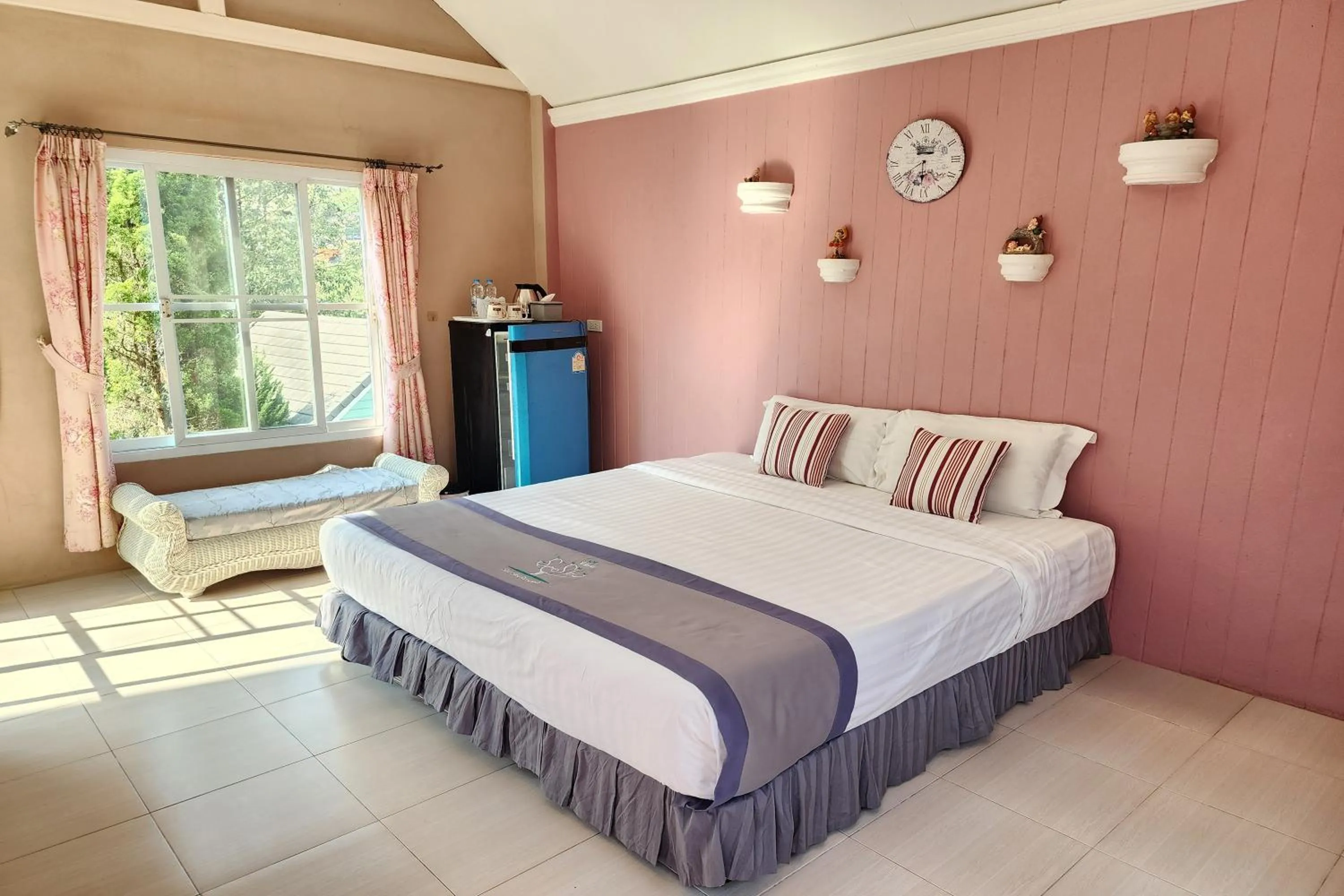 Bed in See Sky Resort