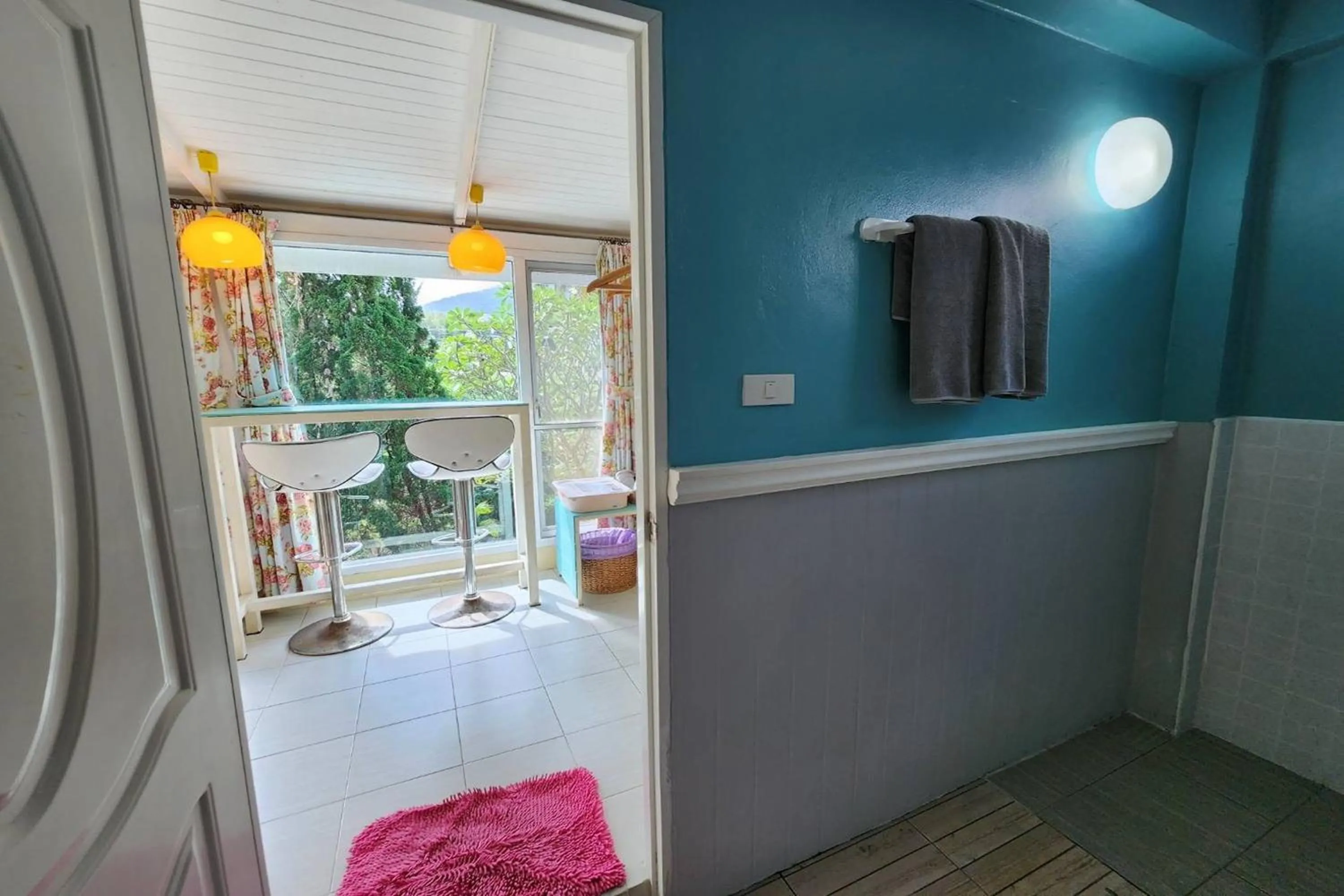 towels in See Sky Resort