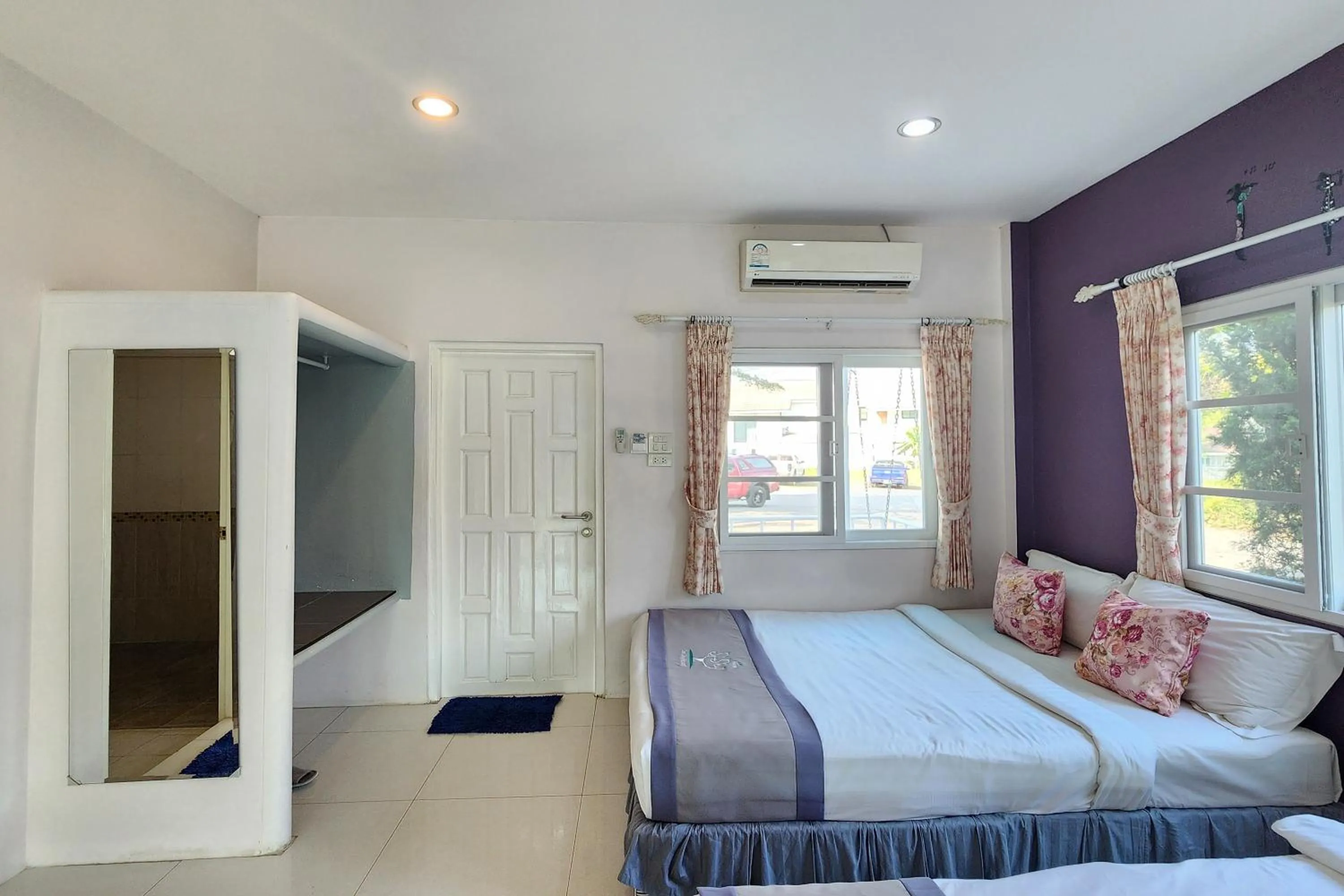 Bedroom, Bed in See Sky Resort