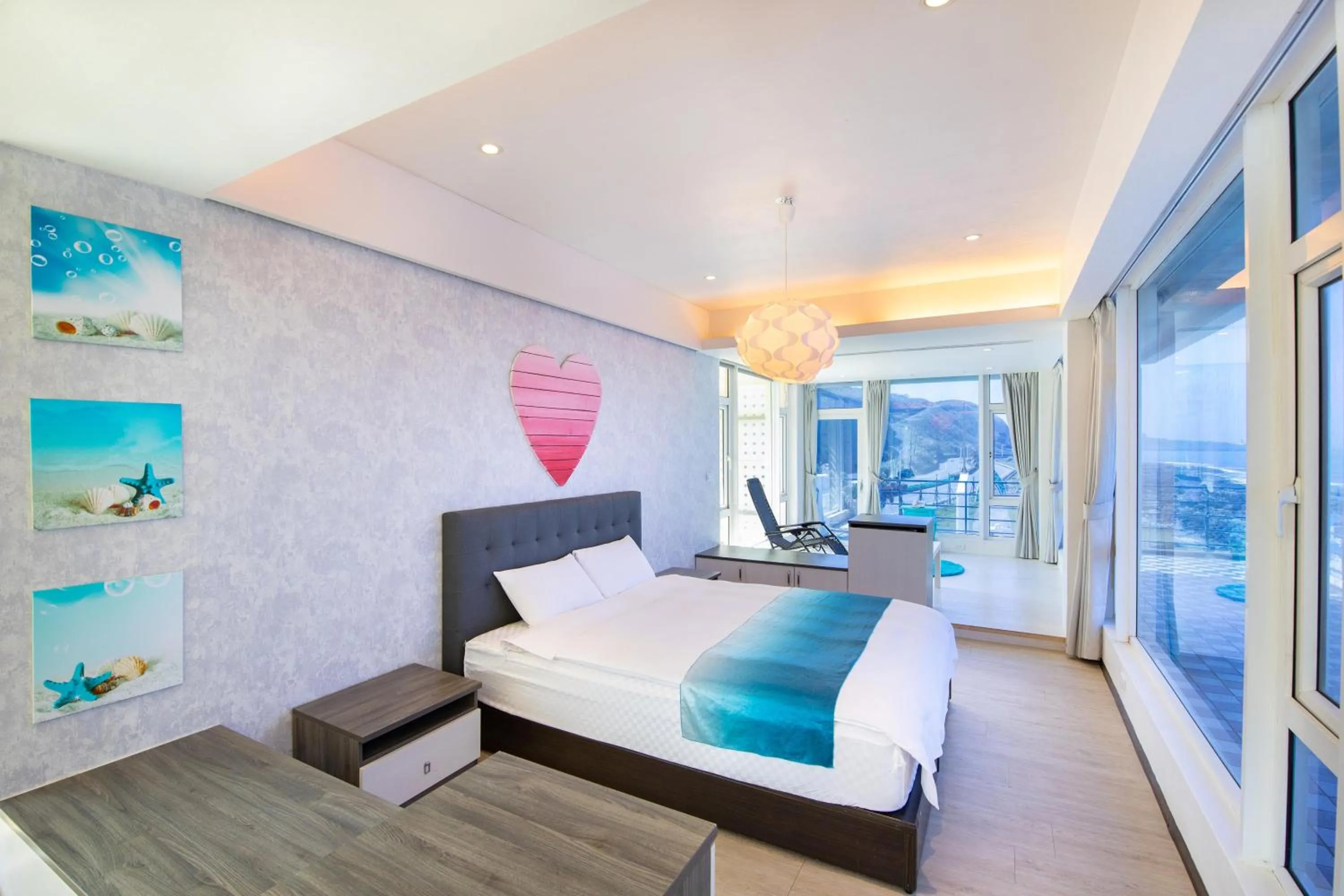 Bed in Ferry of Love Homestay