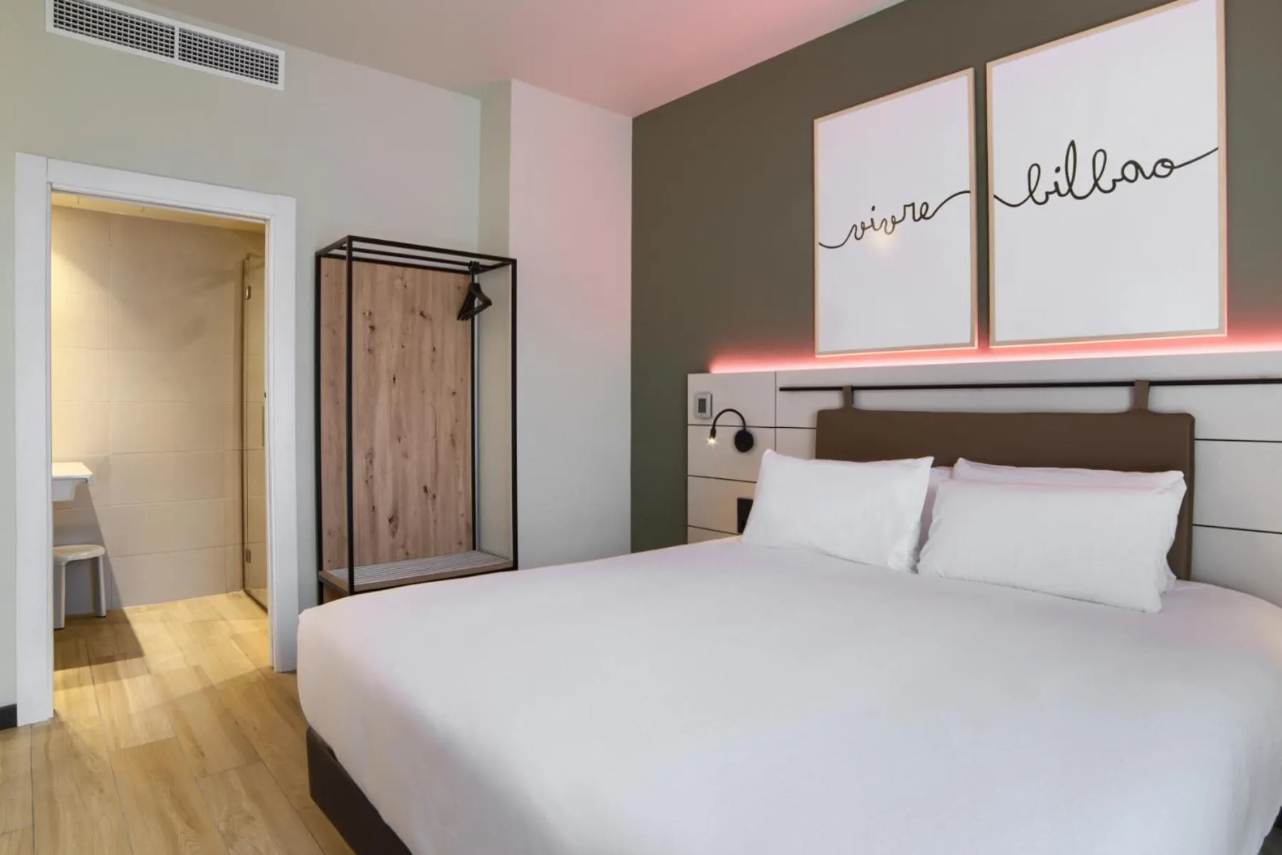 Bed in voco Bilbao - City by IHG