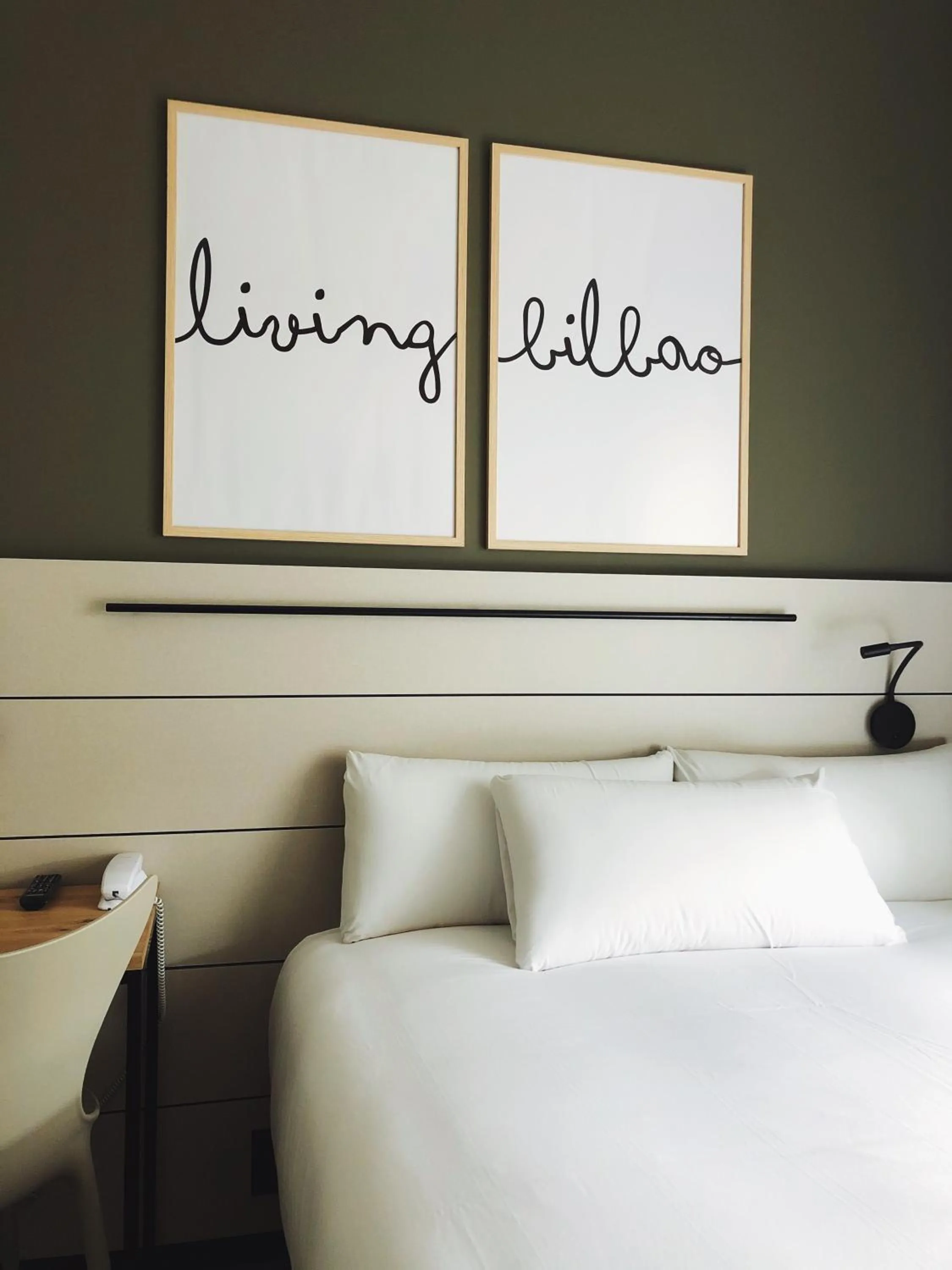 Business facilities, Bed in voco Bilbao - City by IHG