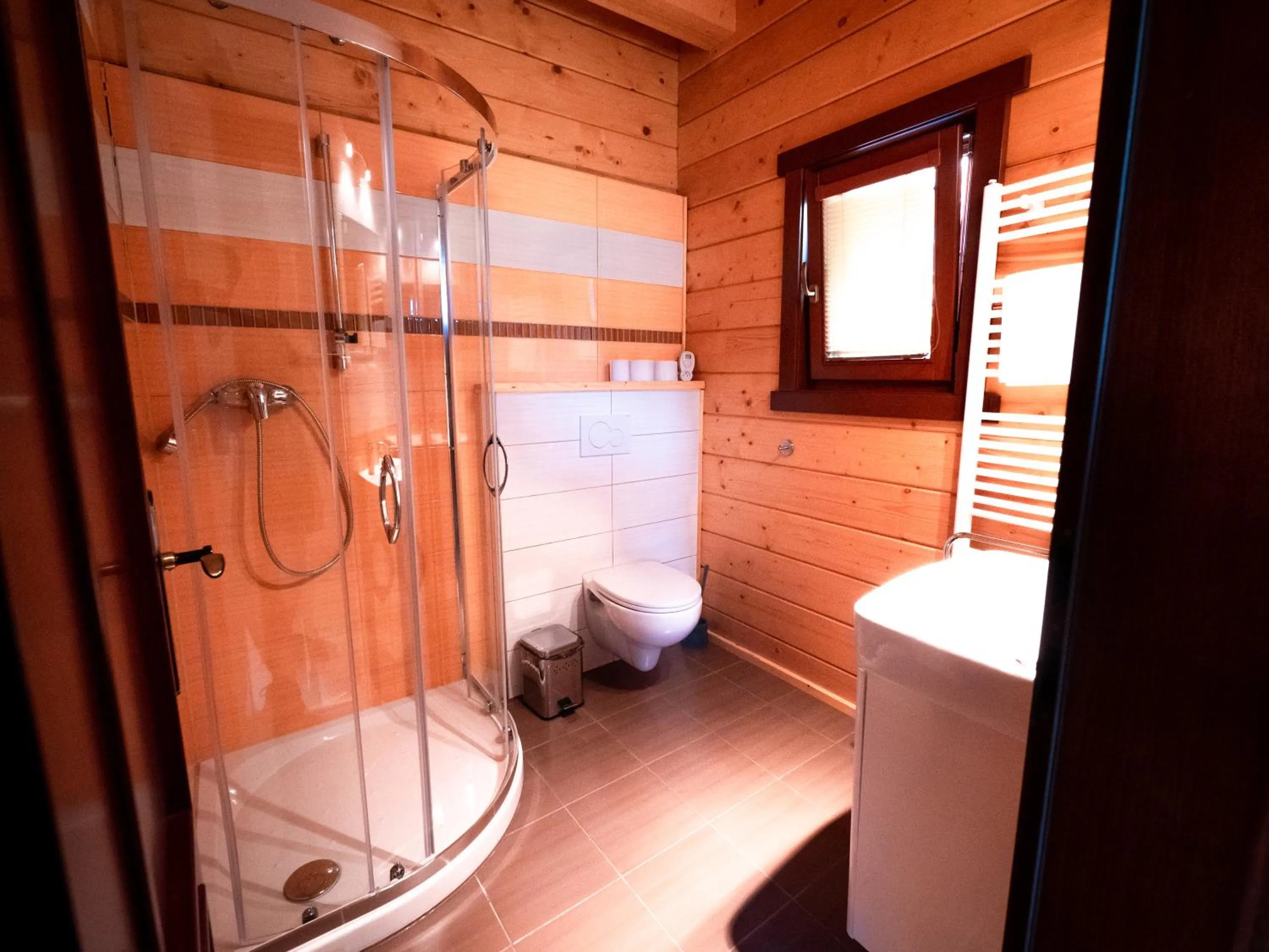 Shower in SKI CIERNY BALOG