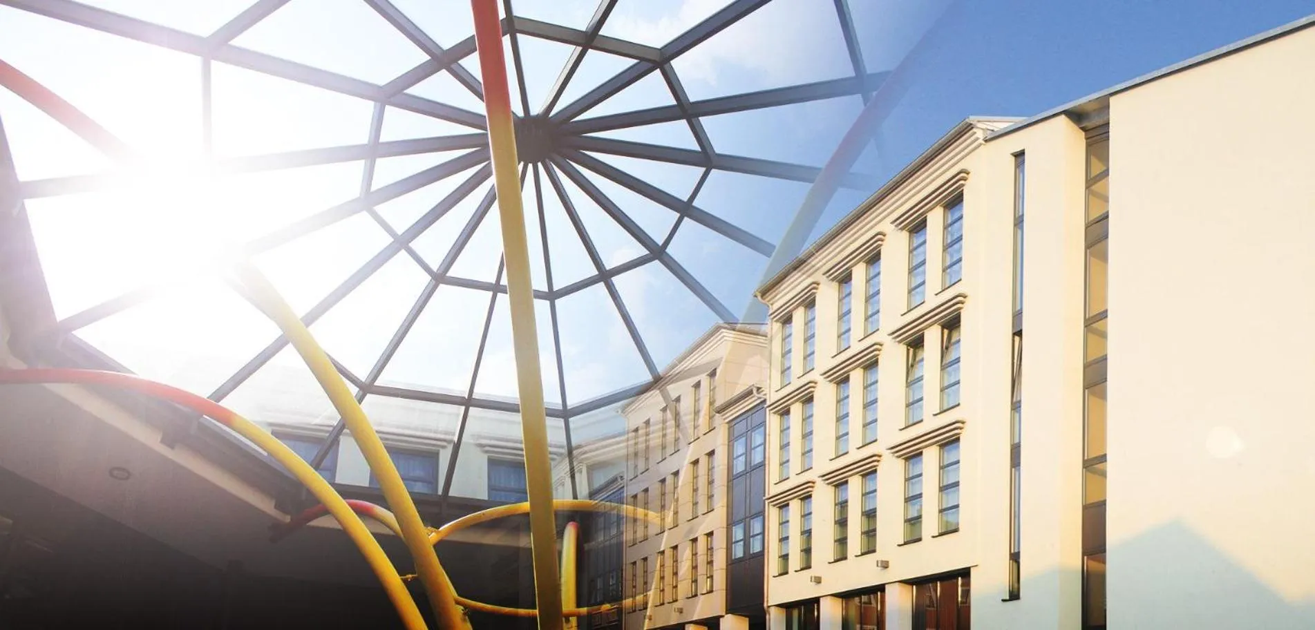 Facade/entrance in City Hotel Roding