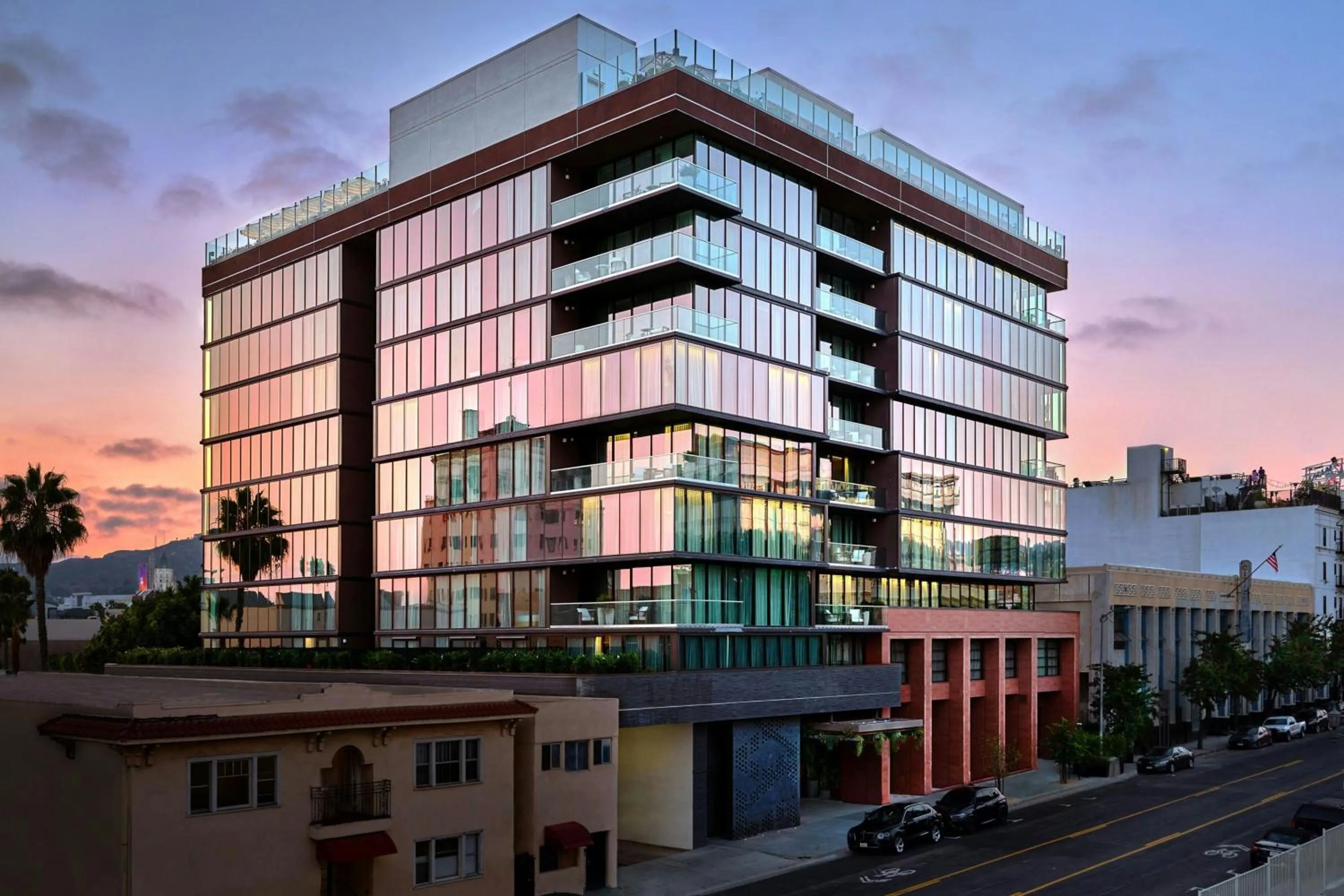 Property building in The Hollywood Grande, Autograph Collection