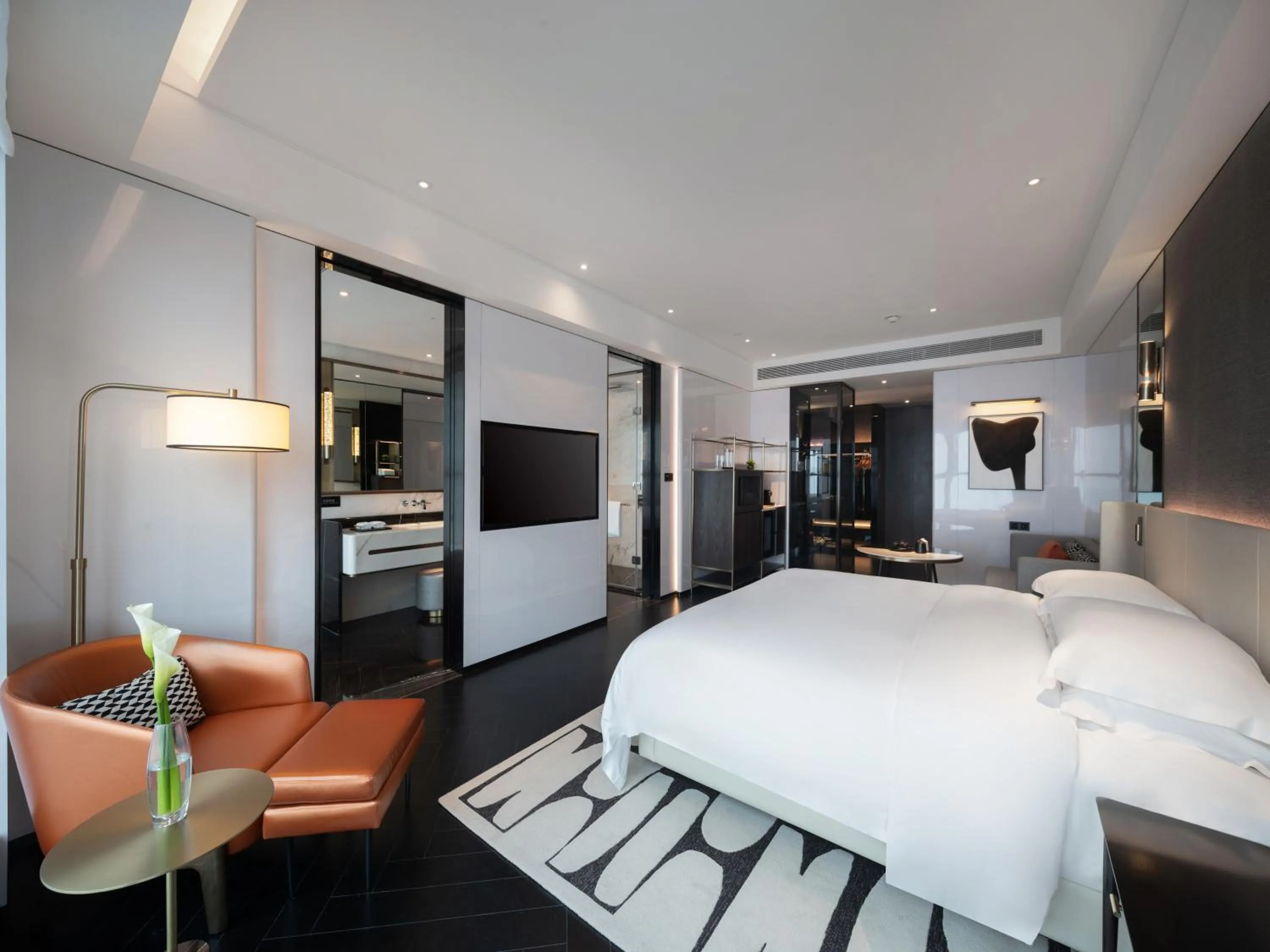 Photo of the whole room, Bed in The Langbo Chengdu, in The Unbound Collection by Hyatt