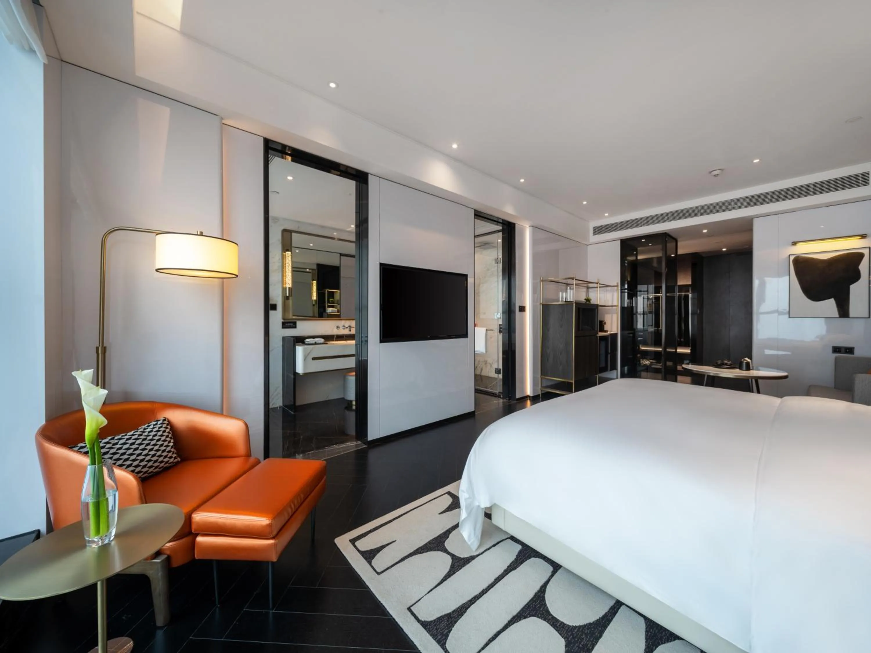 Photo of the whole room, Bed in The Langbo Chengdu, in The Unbound Collection by Hyatt