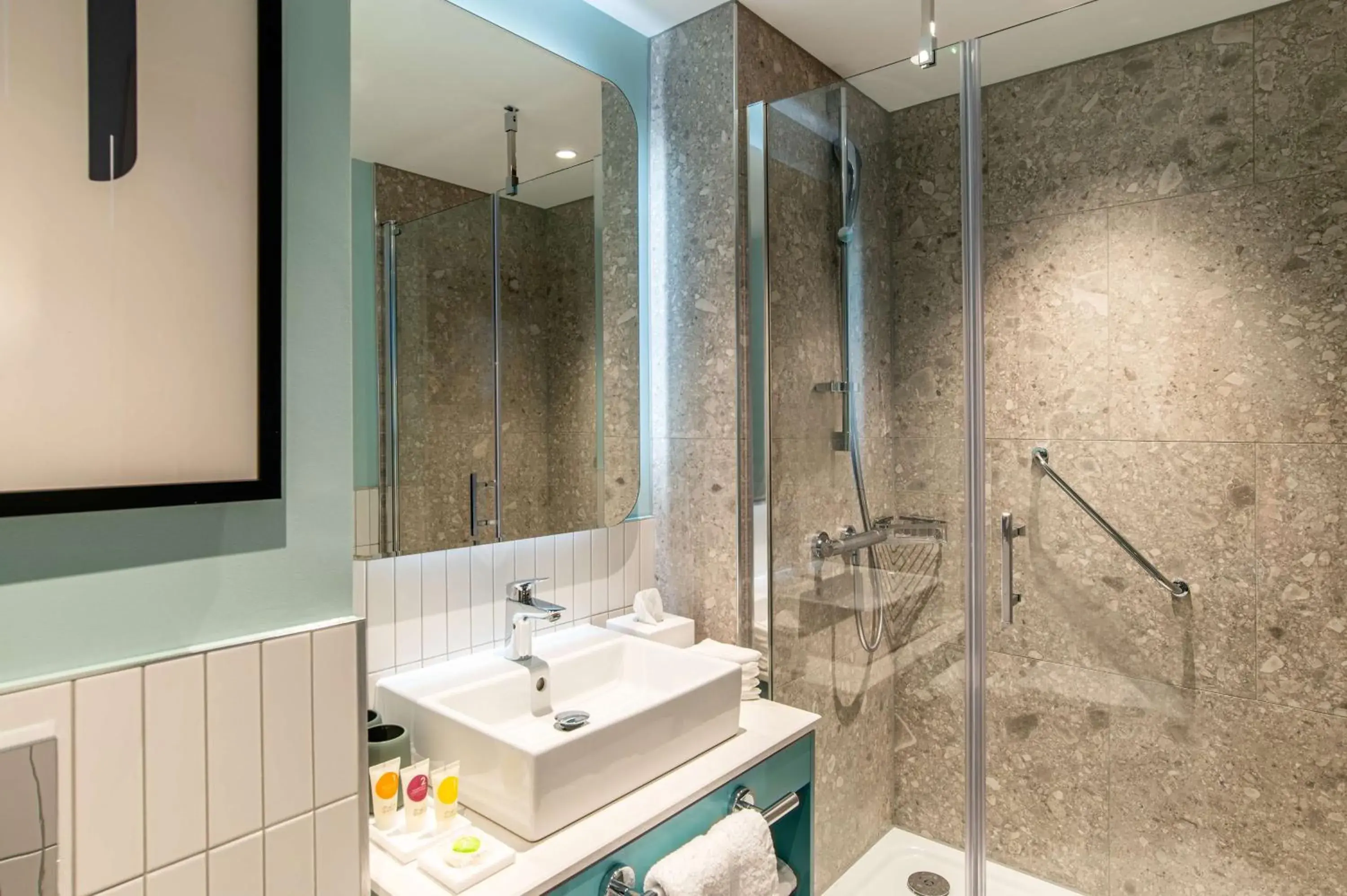 Deluxe Twin Room in Hyatt Place London City East Deluxe Twin Room in Hyatt Place London City East