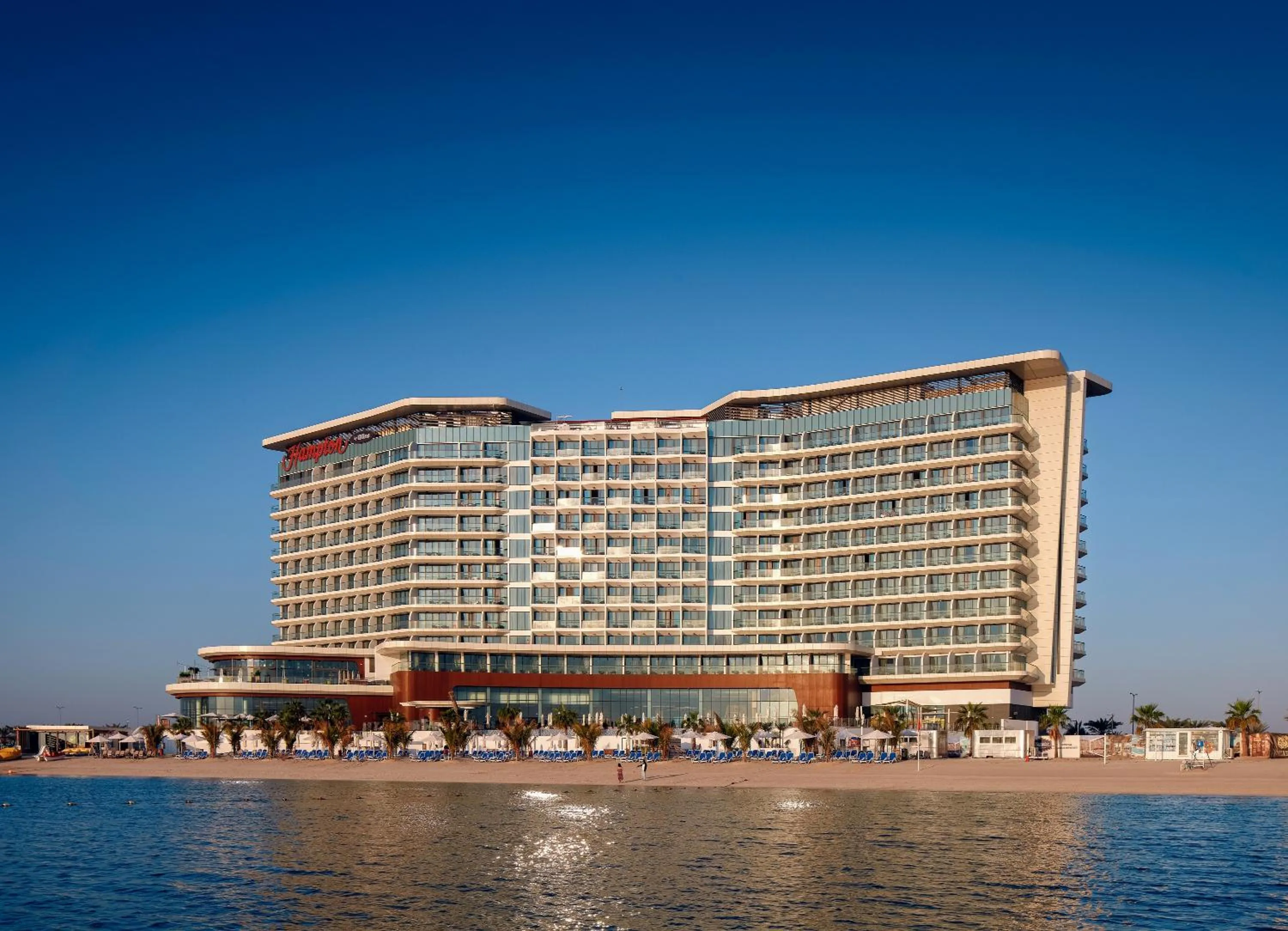 Property building in Hampton by Hilton Marjan Island
