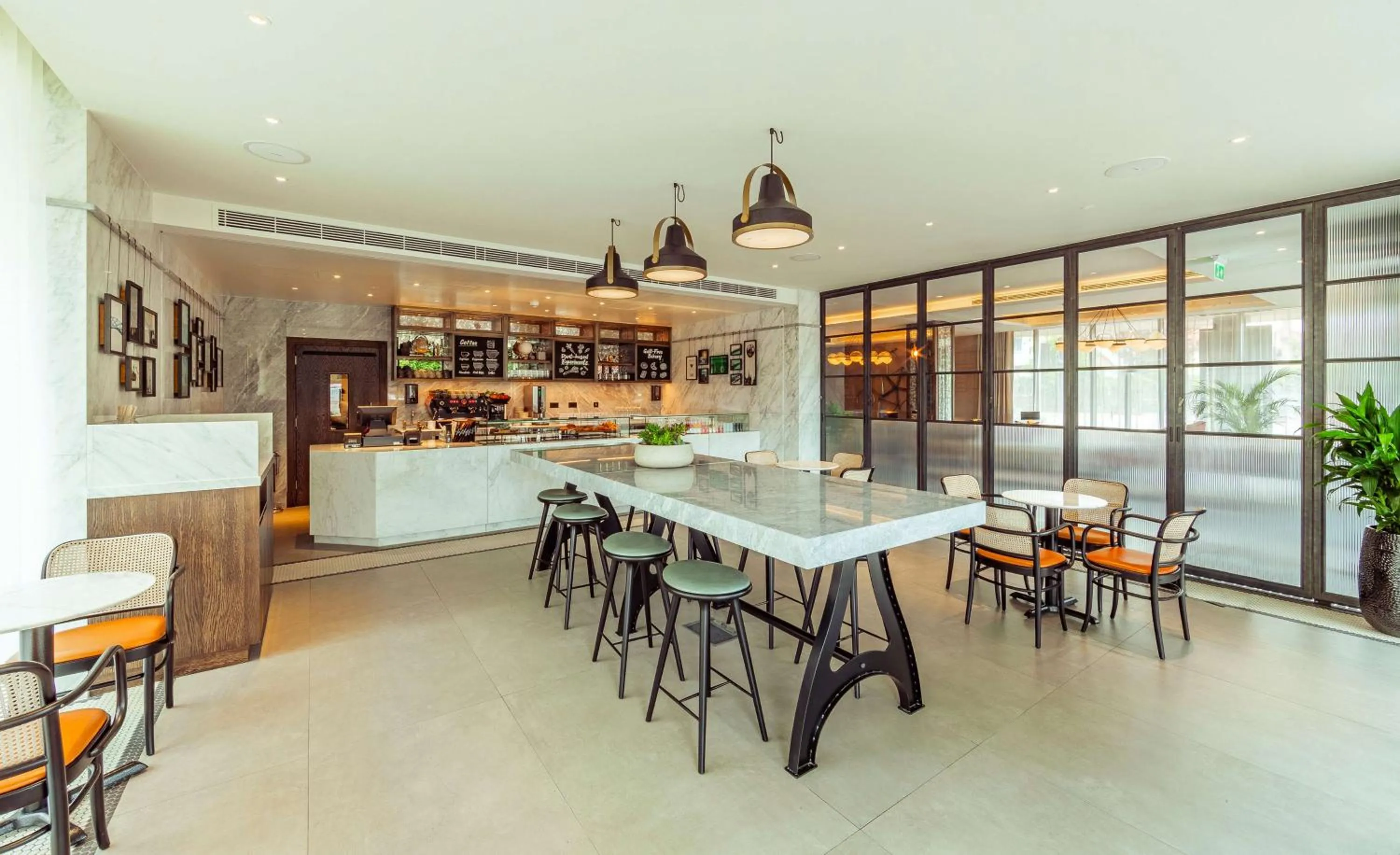 Lounge or bar in The Fellows House Cambridge, Curio Collection By Hilton