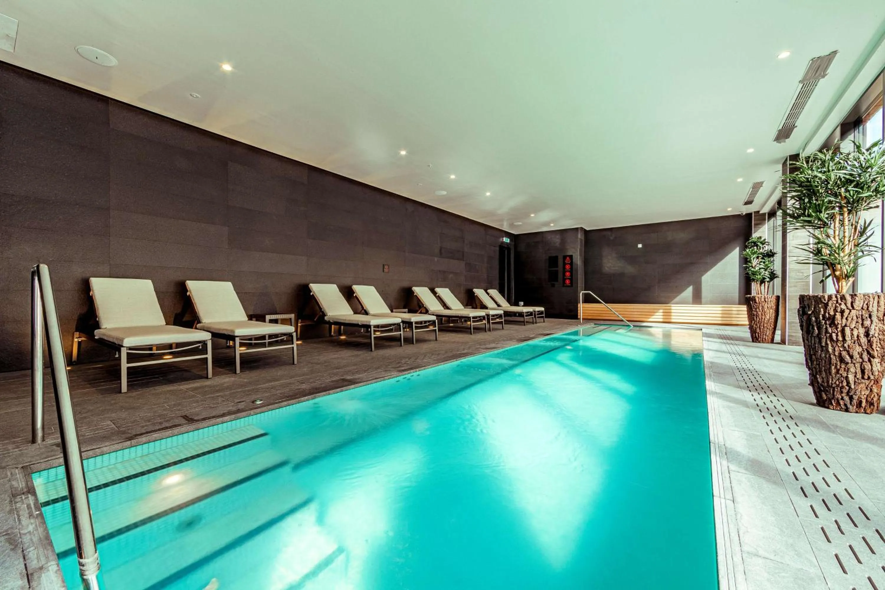 Pool view in The Fellows House Cambridge, Curio Collection By Hilton