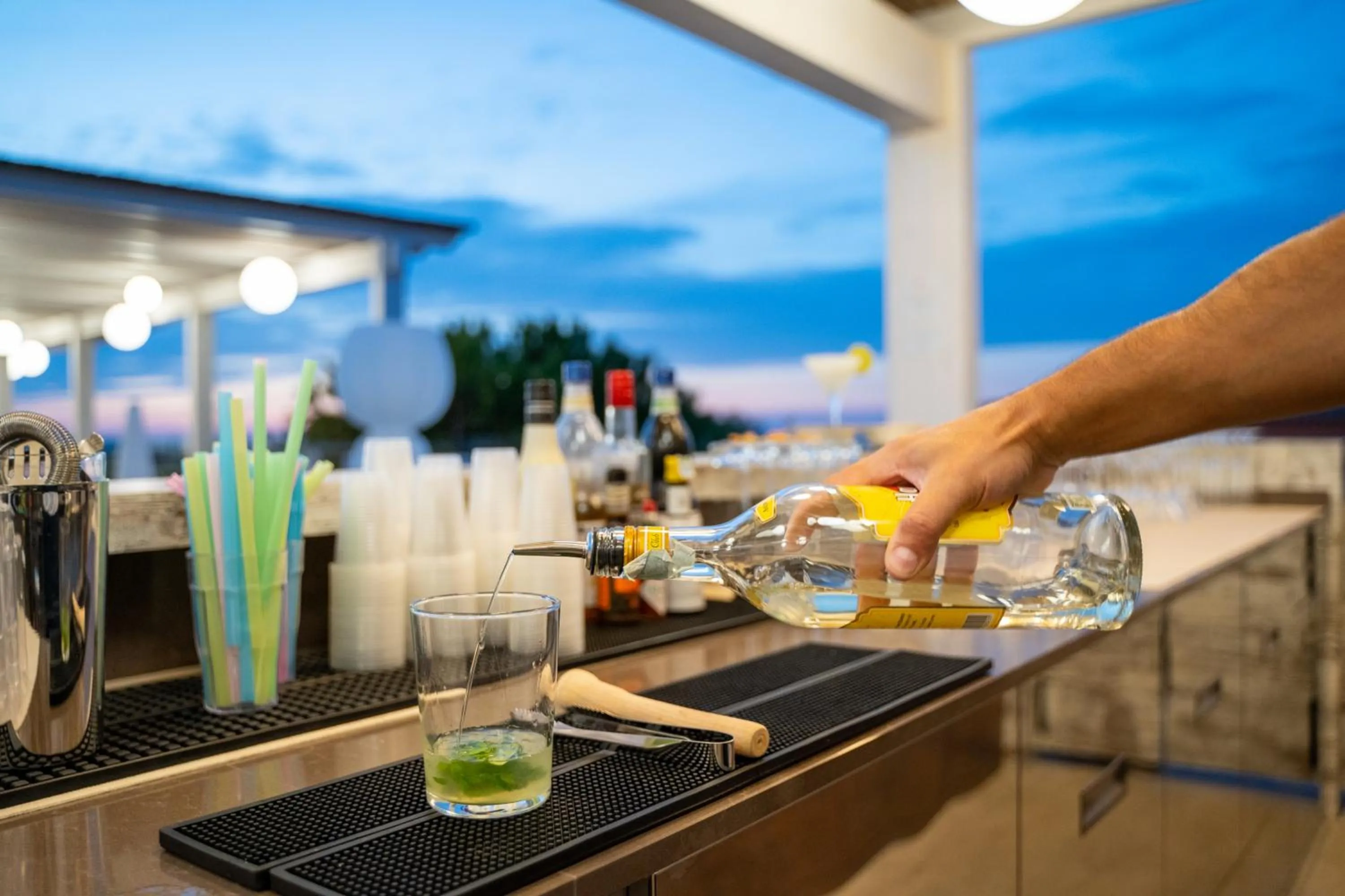 Food and drinks in Red Sun Village