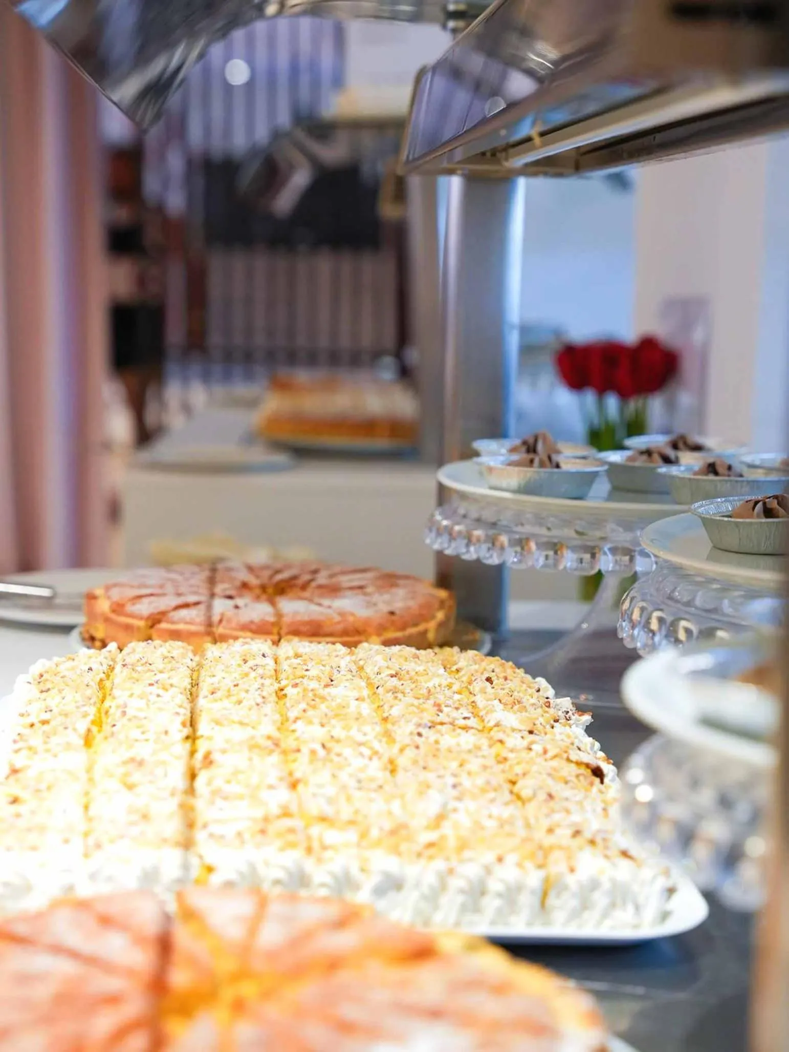 Food and drinks in Red Sun Village