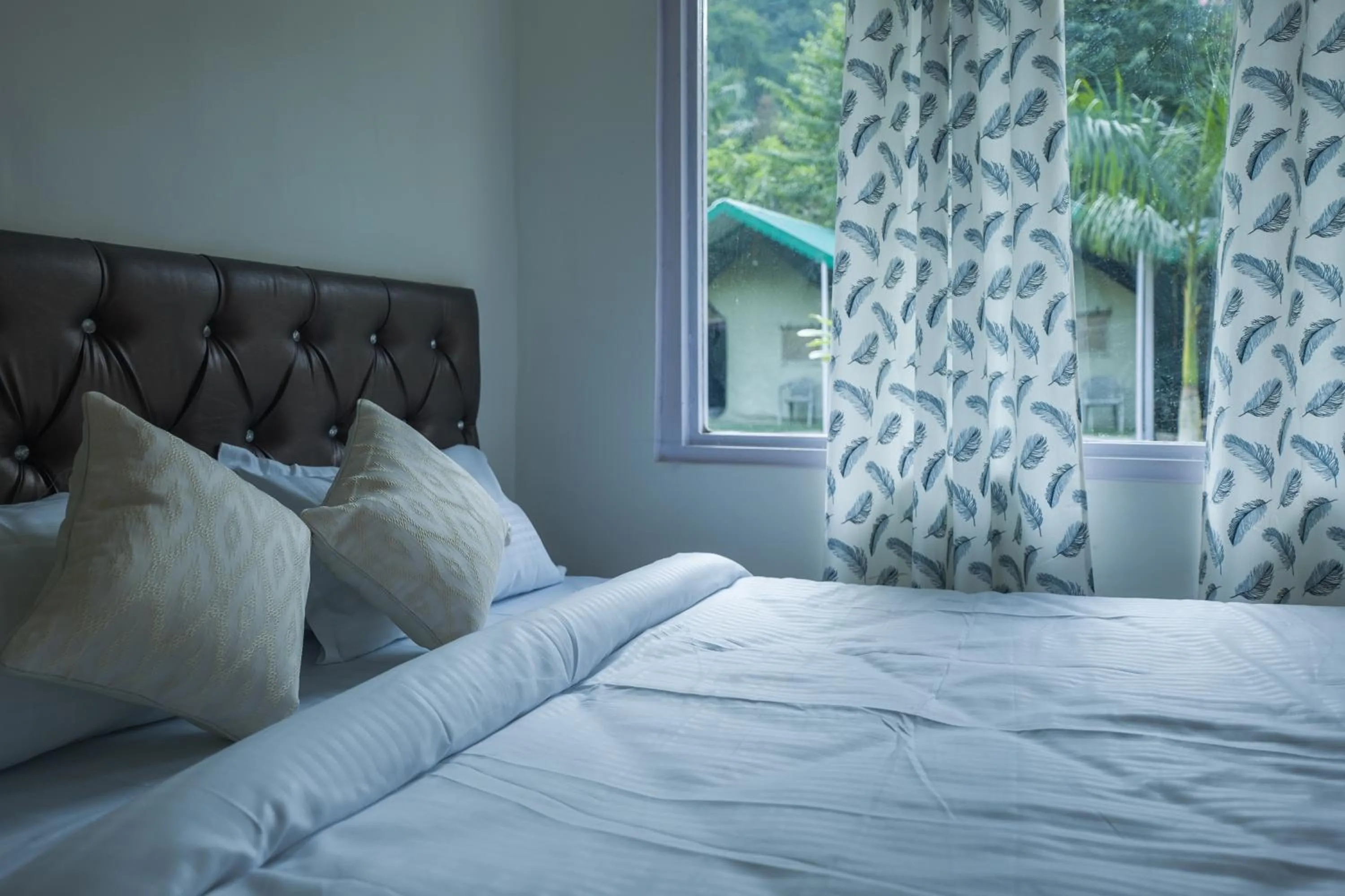 Bed in H7Stay Luxury Cottages And Camps, Rishikesh