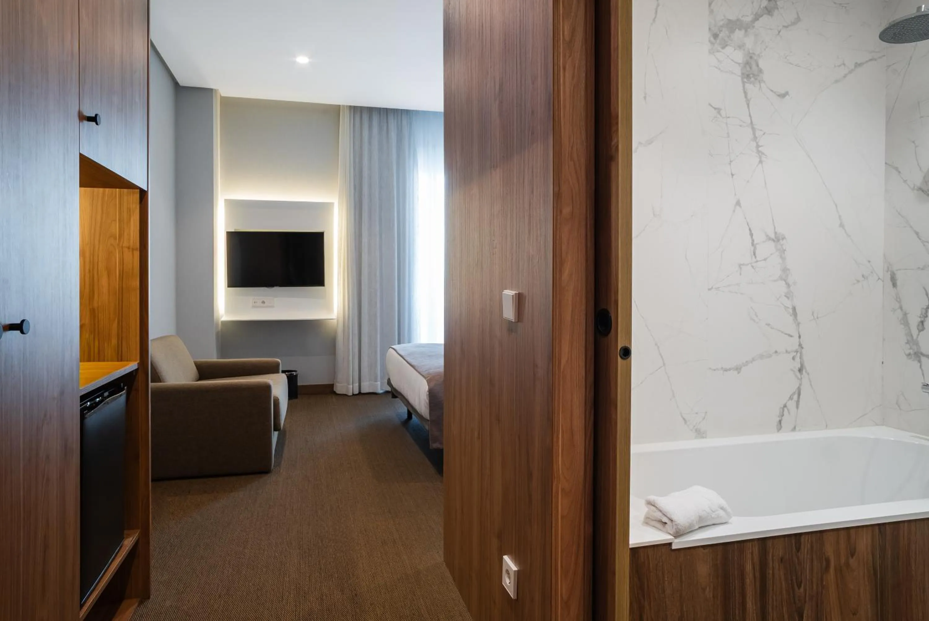 Photo of the whole room in AJ Gran Alacant by SH Hoteles