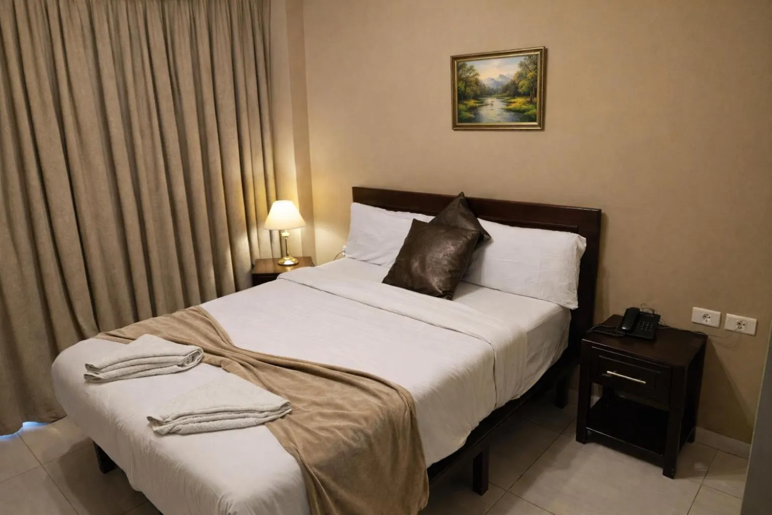 Bed in Saint John Hotel