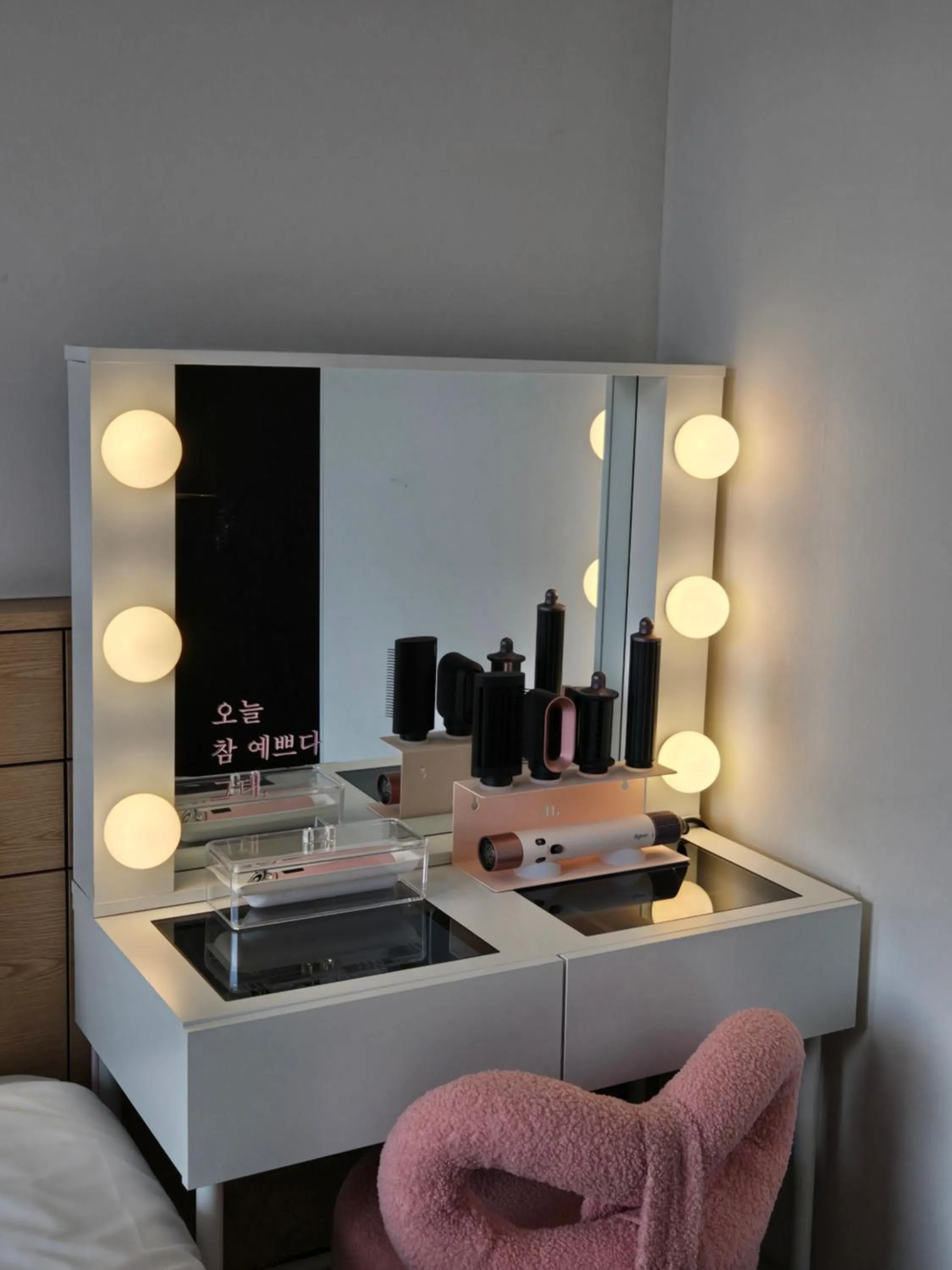 Photo of the whole room in Henn na Hotel Seoul Myeongdong