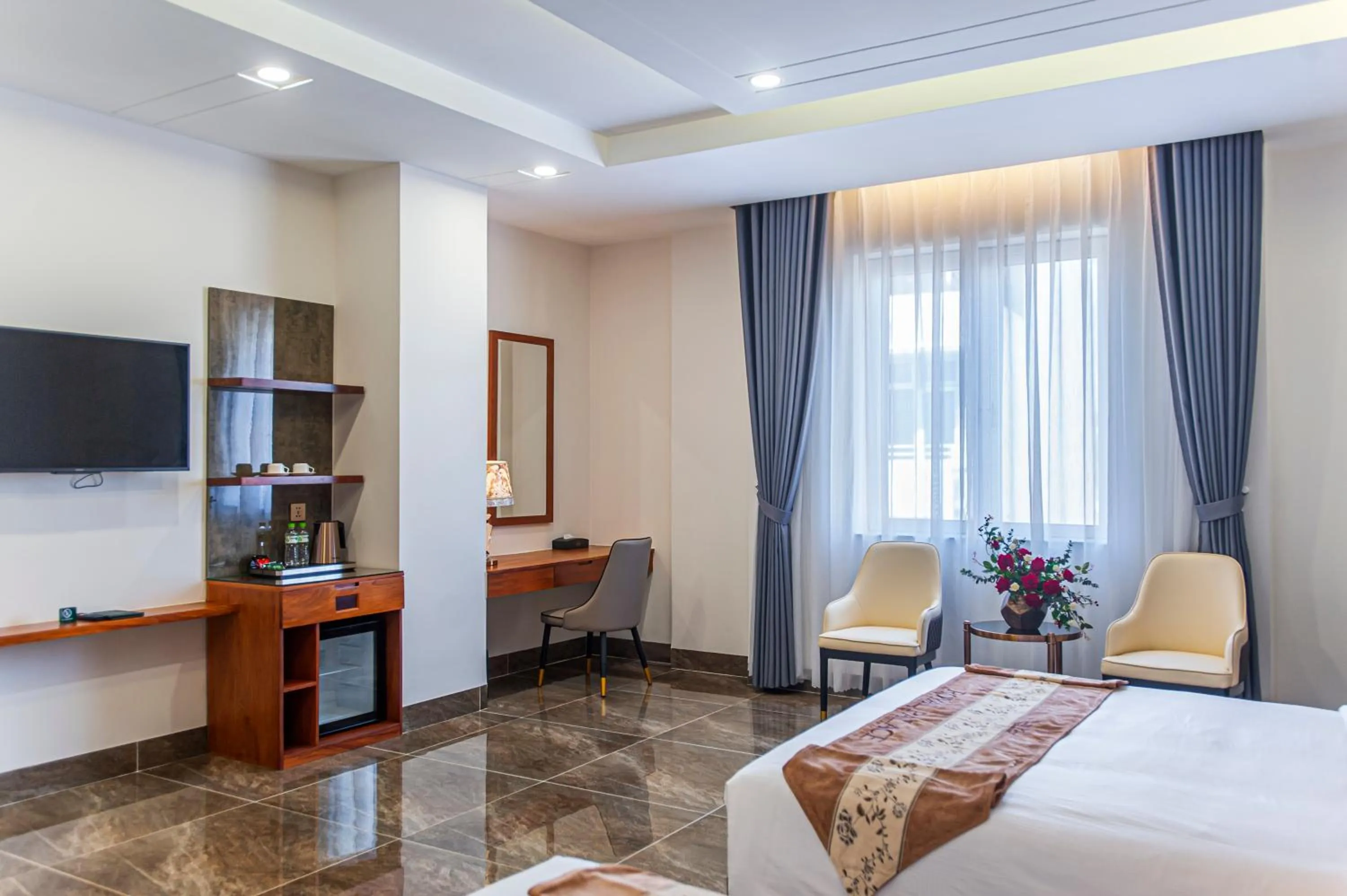 TV and multimedia, Bed in Royal Palace