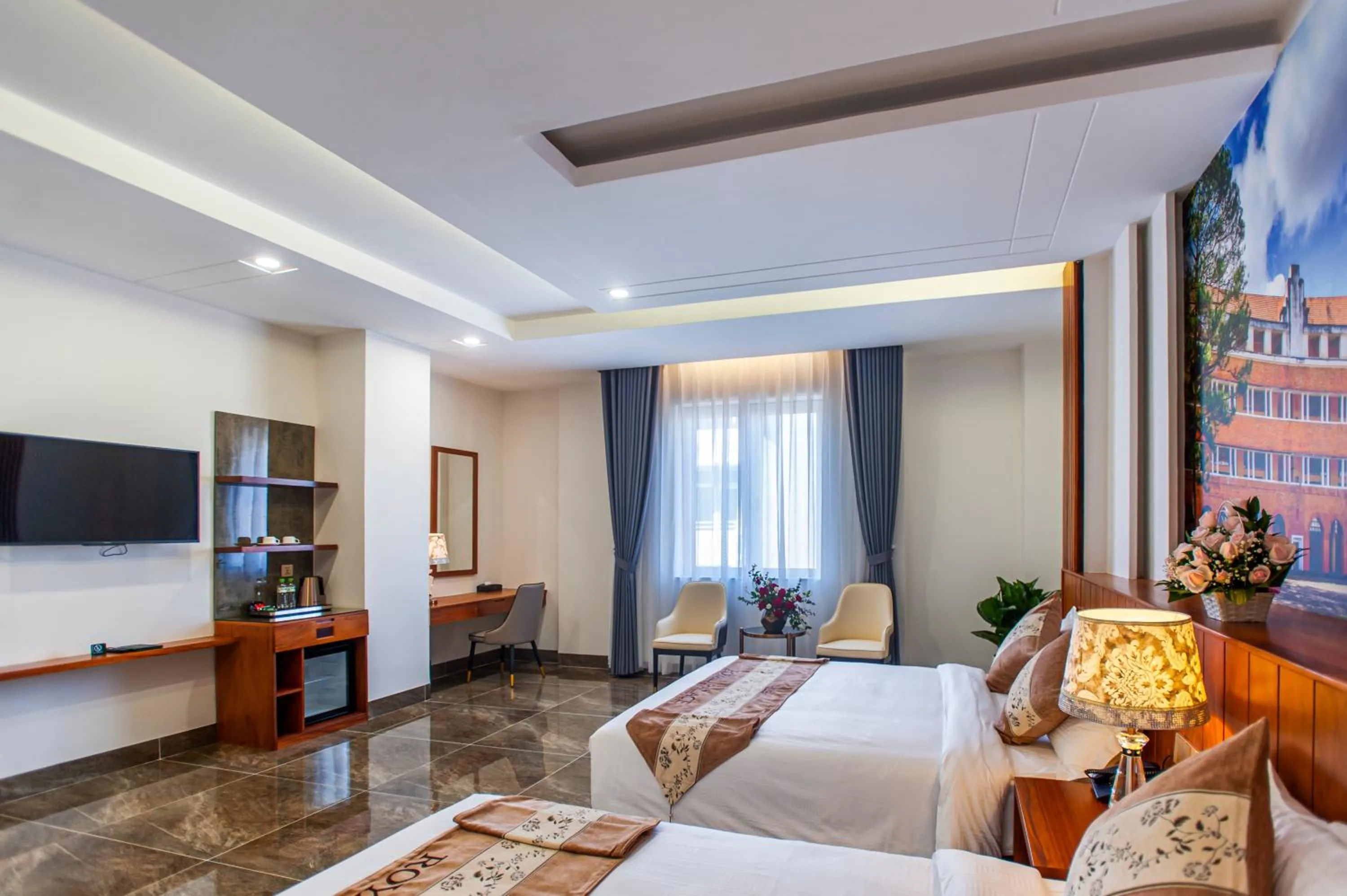 TV and multimedia, Bed in Royal Palace