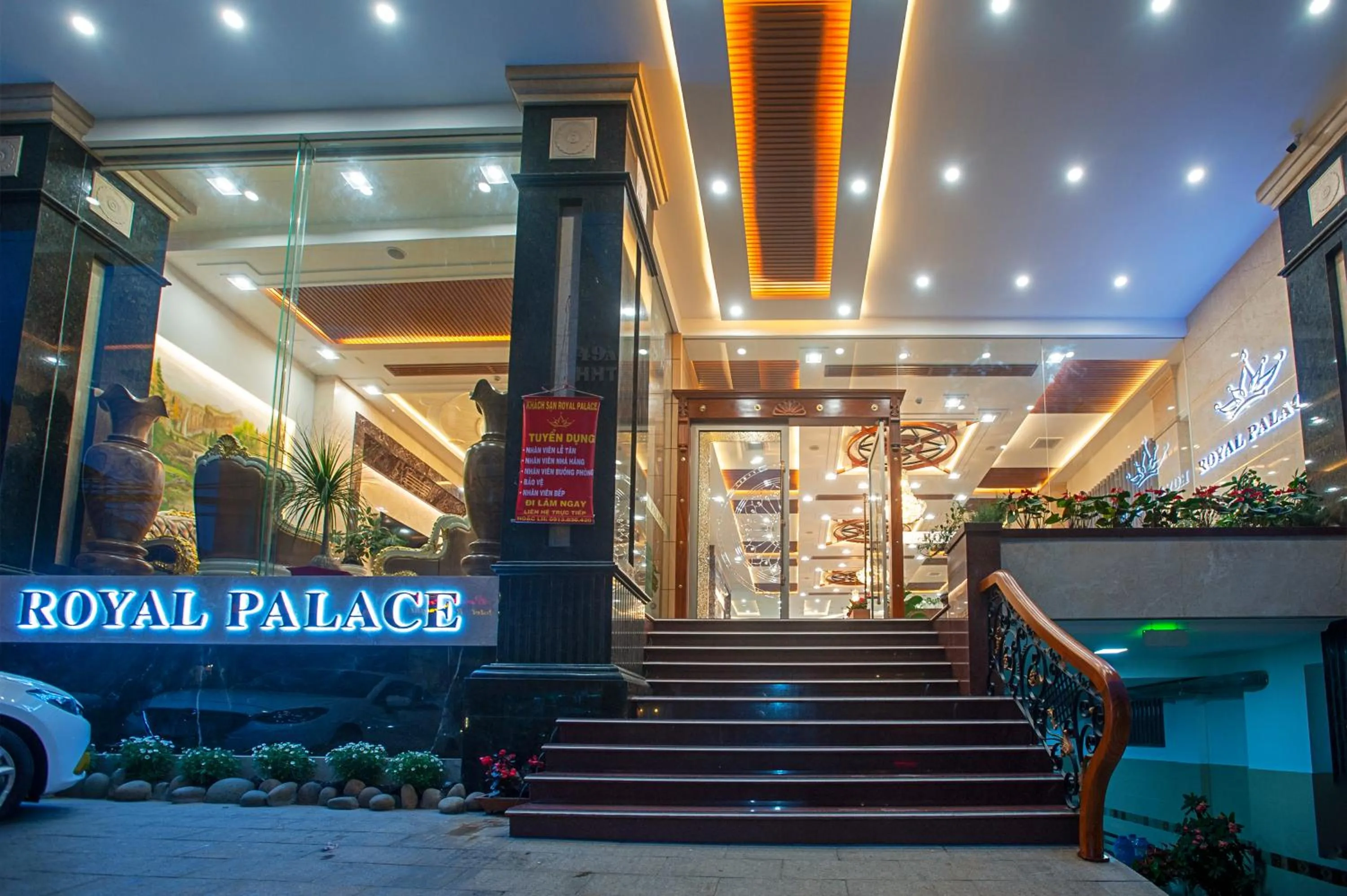 Facade/entrance in Royal Palace