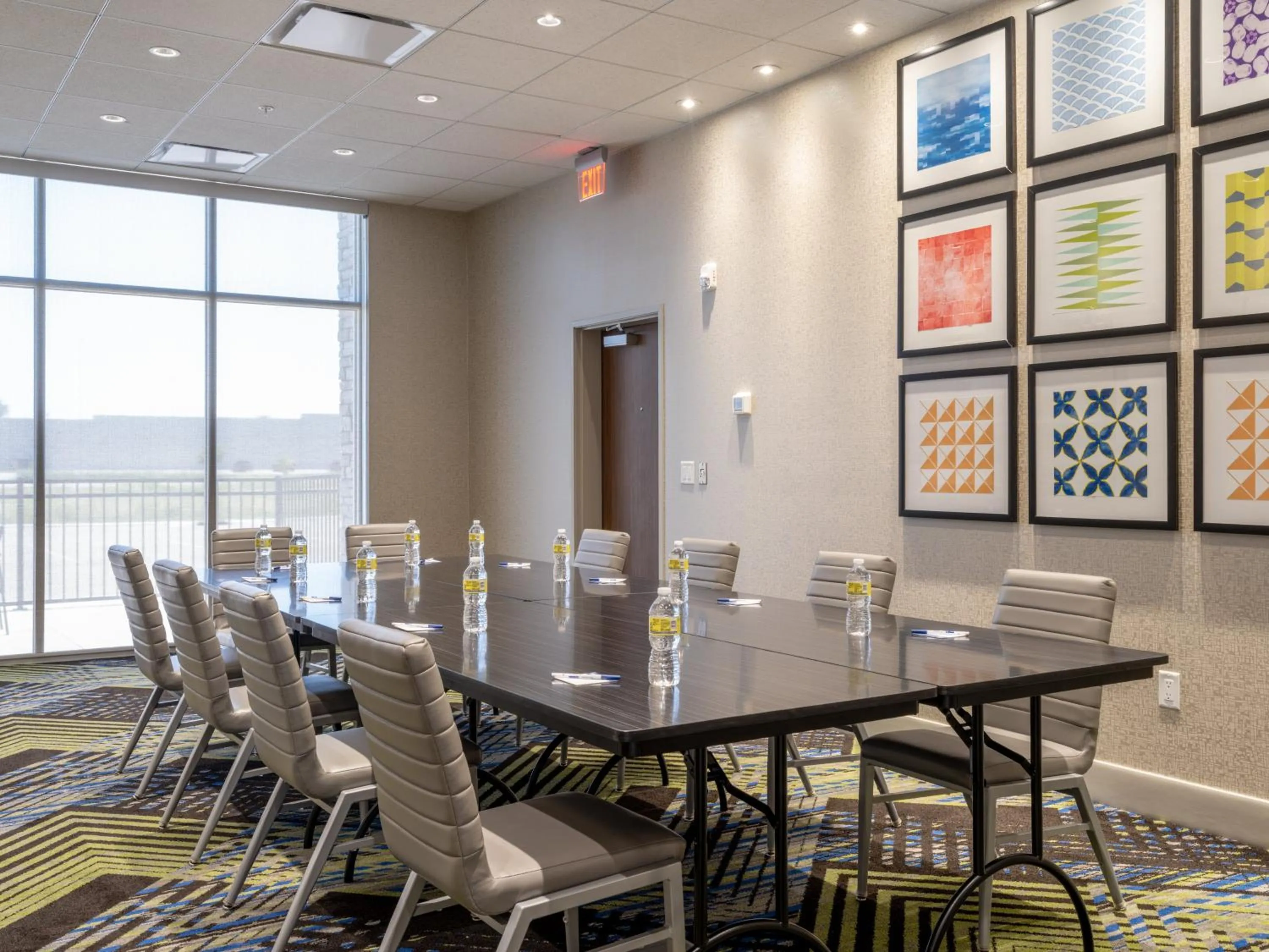 Meeting/conference room in Holiday Inn Express & Suites - Watertown by IHG