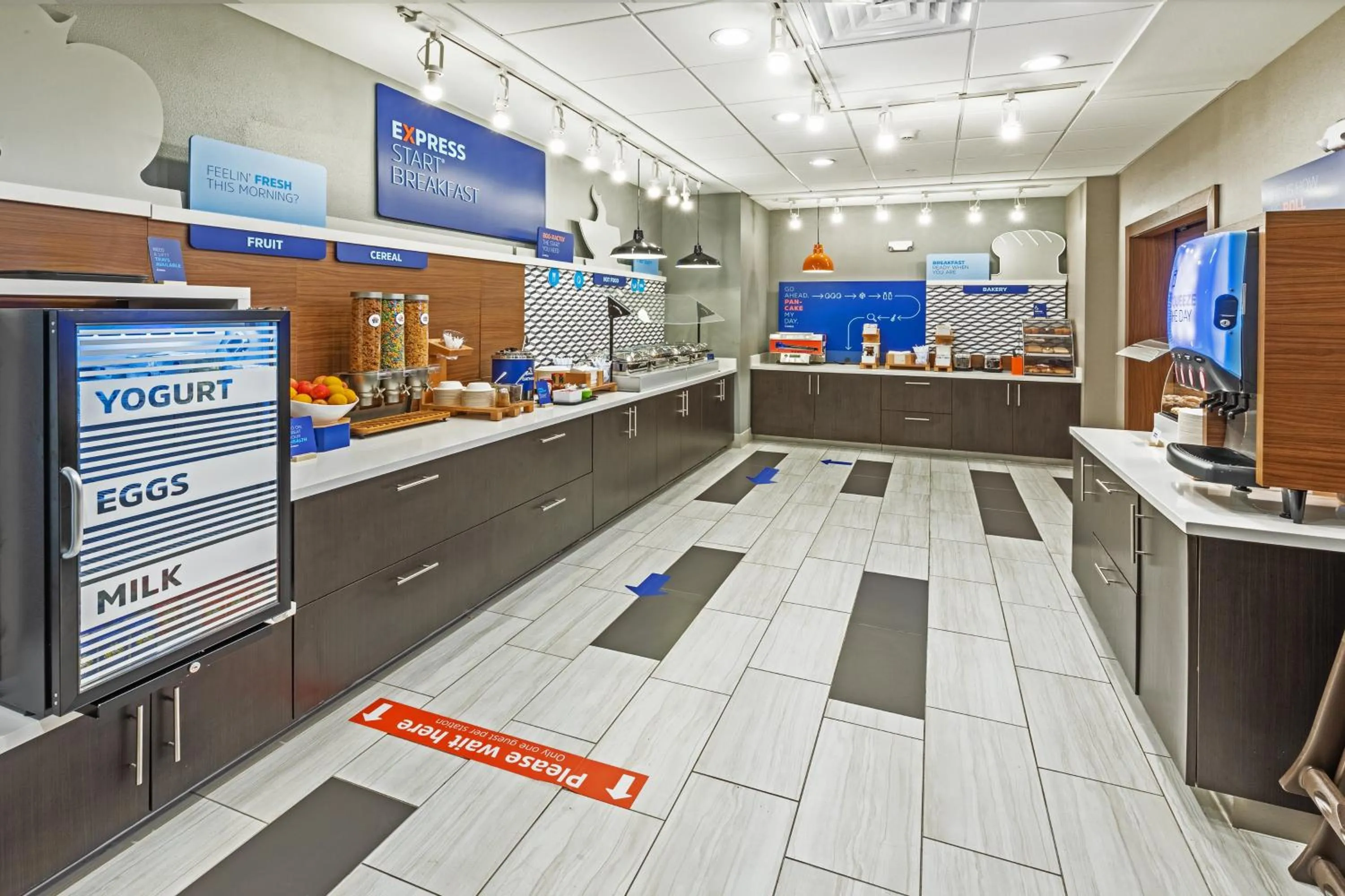 Breakfast in Holiday Inn Express & Suites - Stafford NW - Sugar Land by IHG