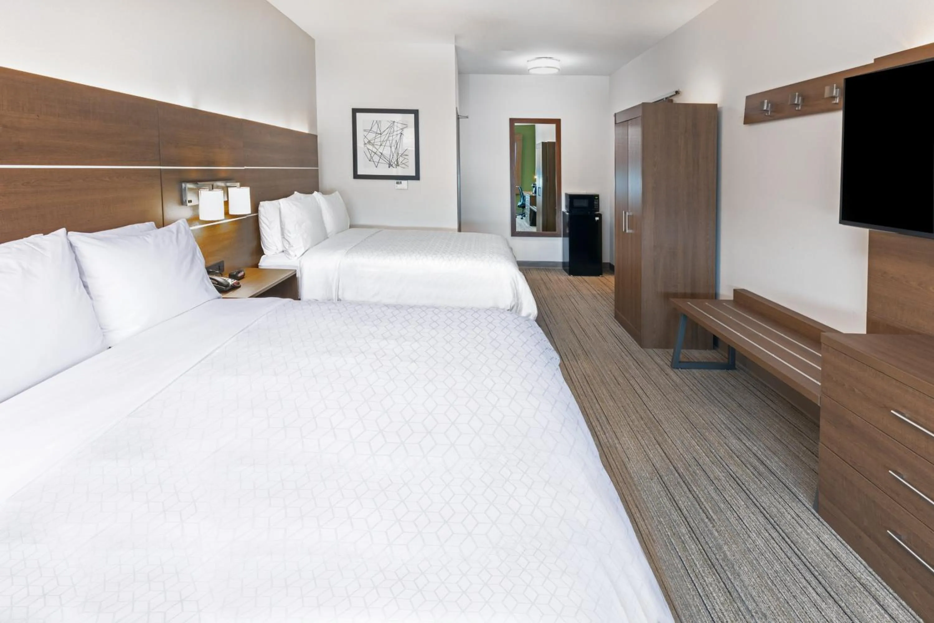 Photo of the whole room, Bed in Holiday Inn Express & Suites - Stafford NW - Sugar Land by IHG