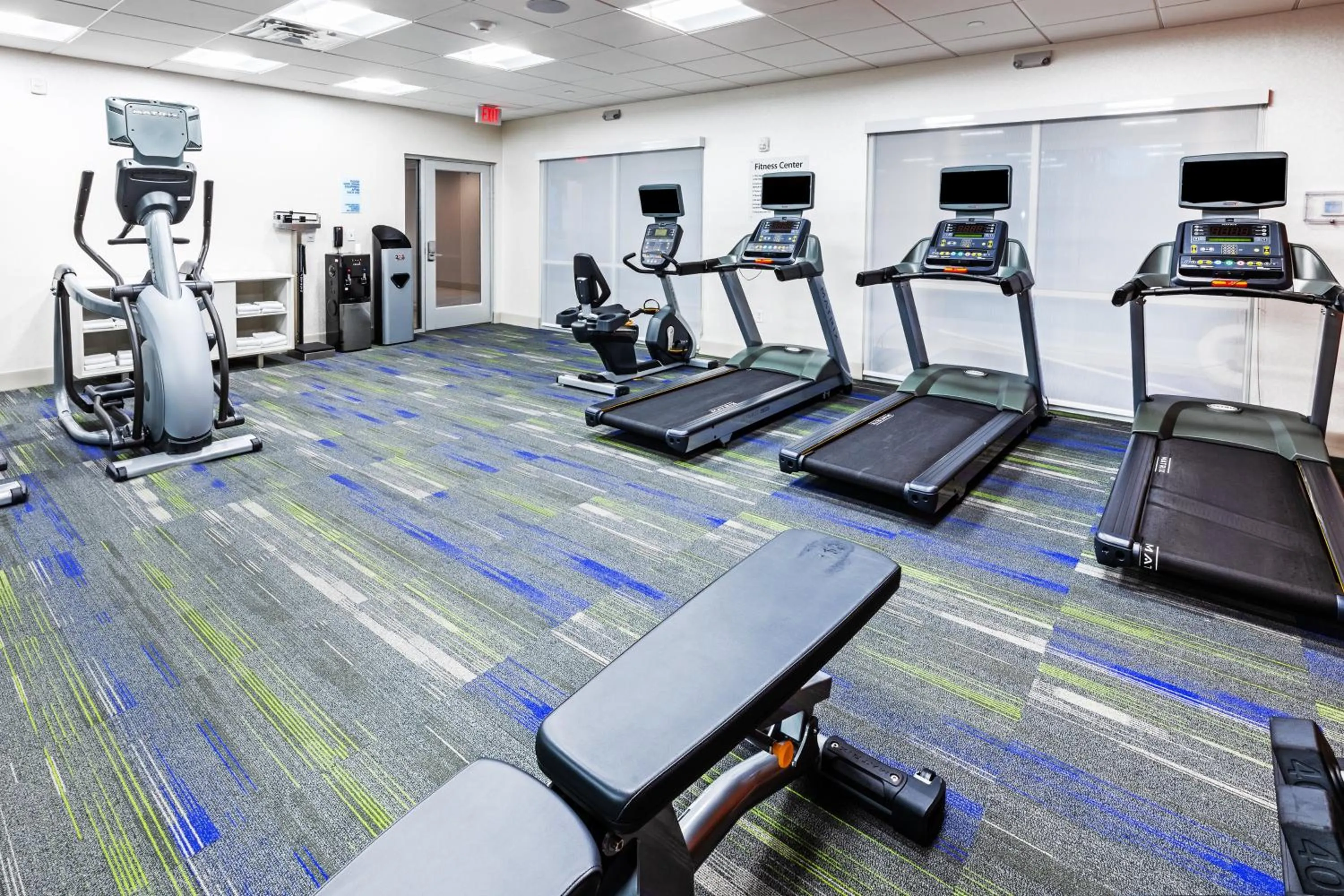 Fitness centre/facilities in Holiday Inn Express & Suites - Stafford NW - Sugar Land by IHG