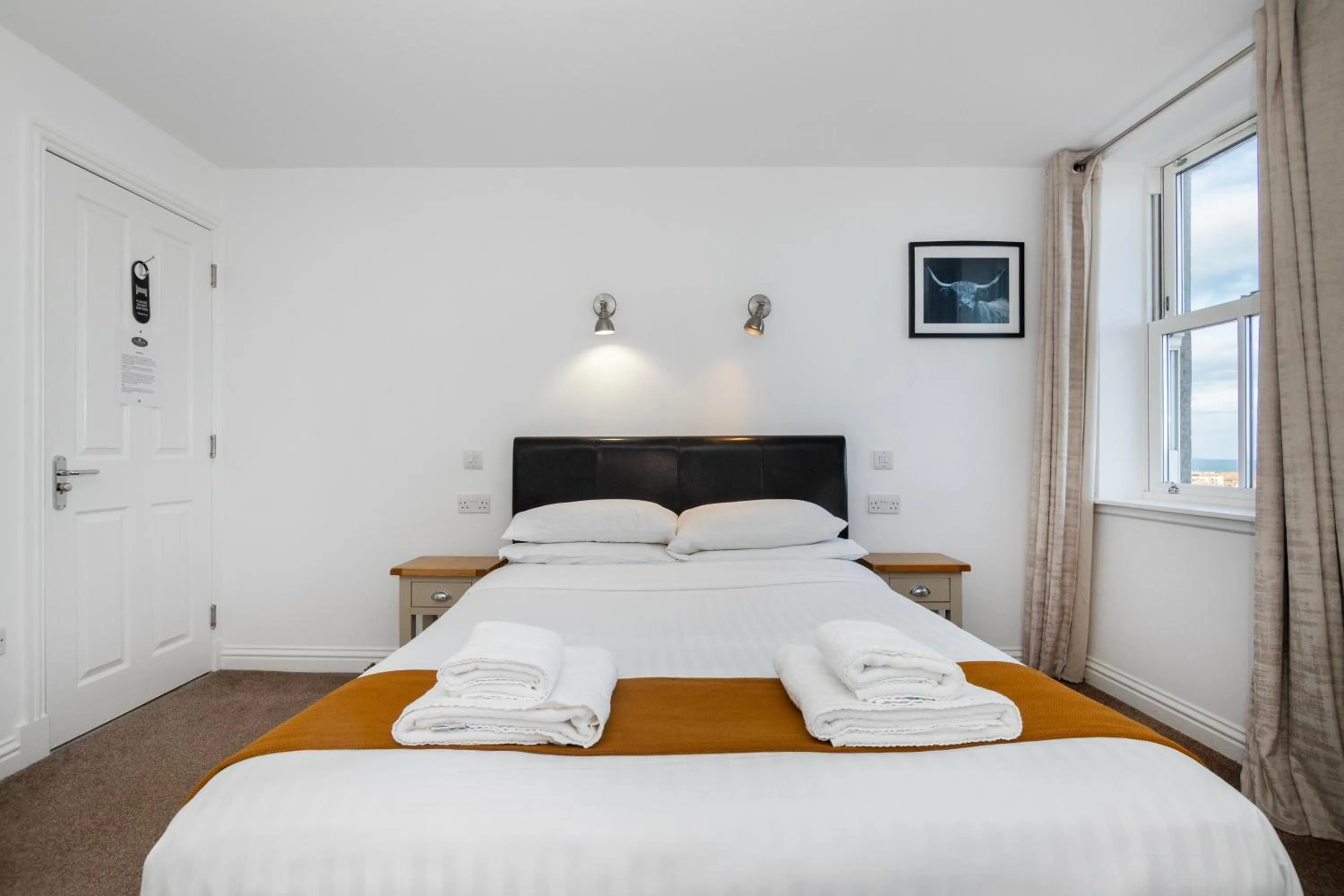 Bed in Hillside Dunbar