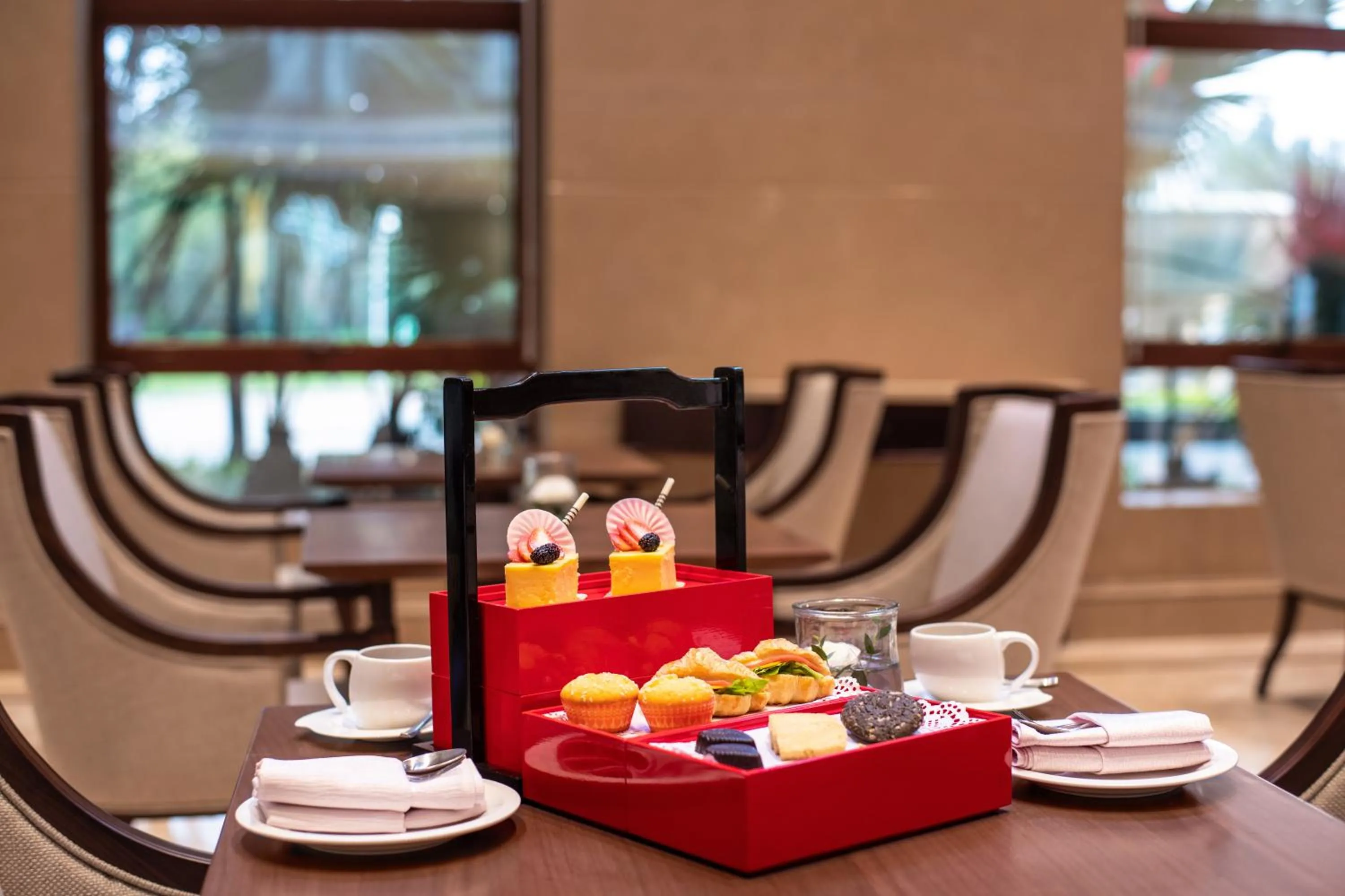 Restaurant/places to eat in Holiday Inn Fuzhou New Port by IHG