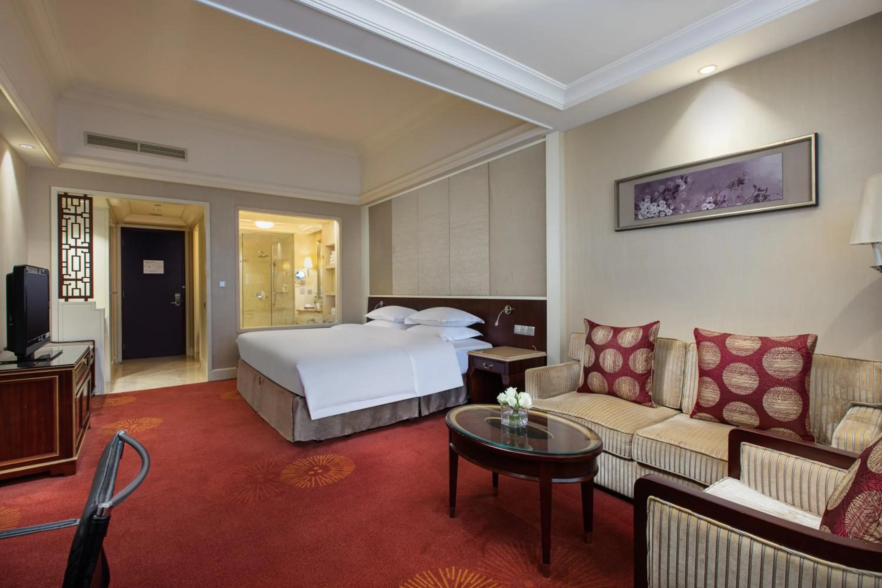 Photo of the whole room, Bed in Holiday Inn Fuzhou New Port by IHG