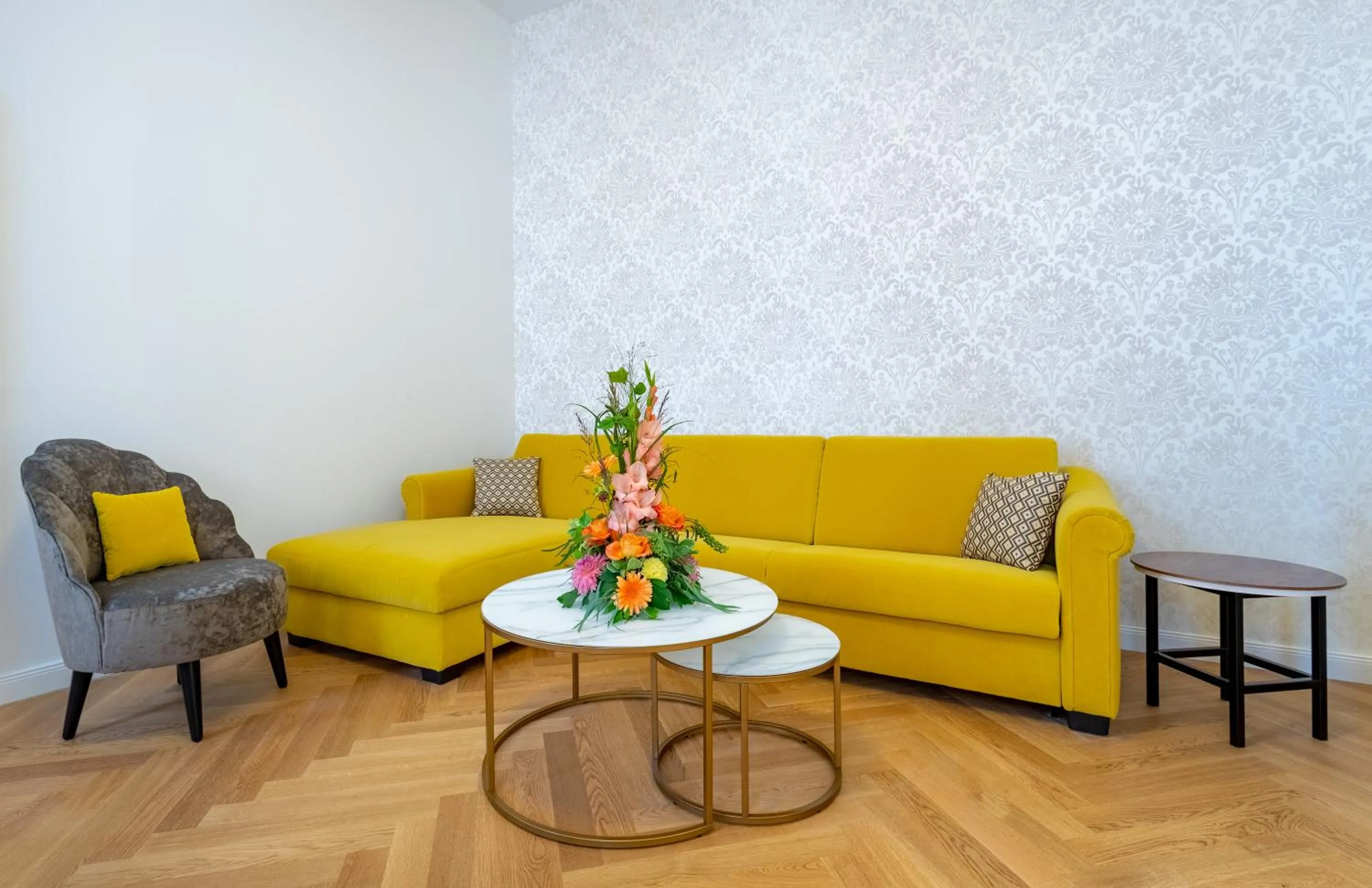 Living room in Theaterhotel & Suites Wien