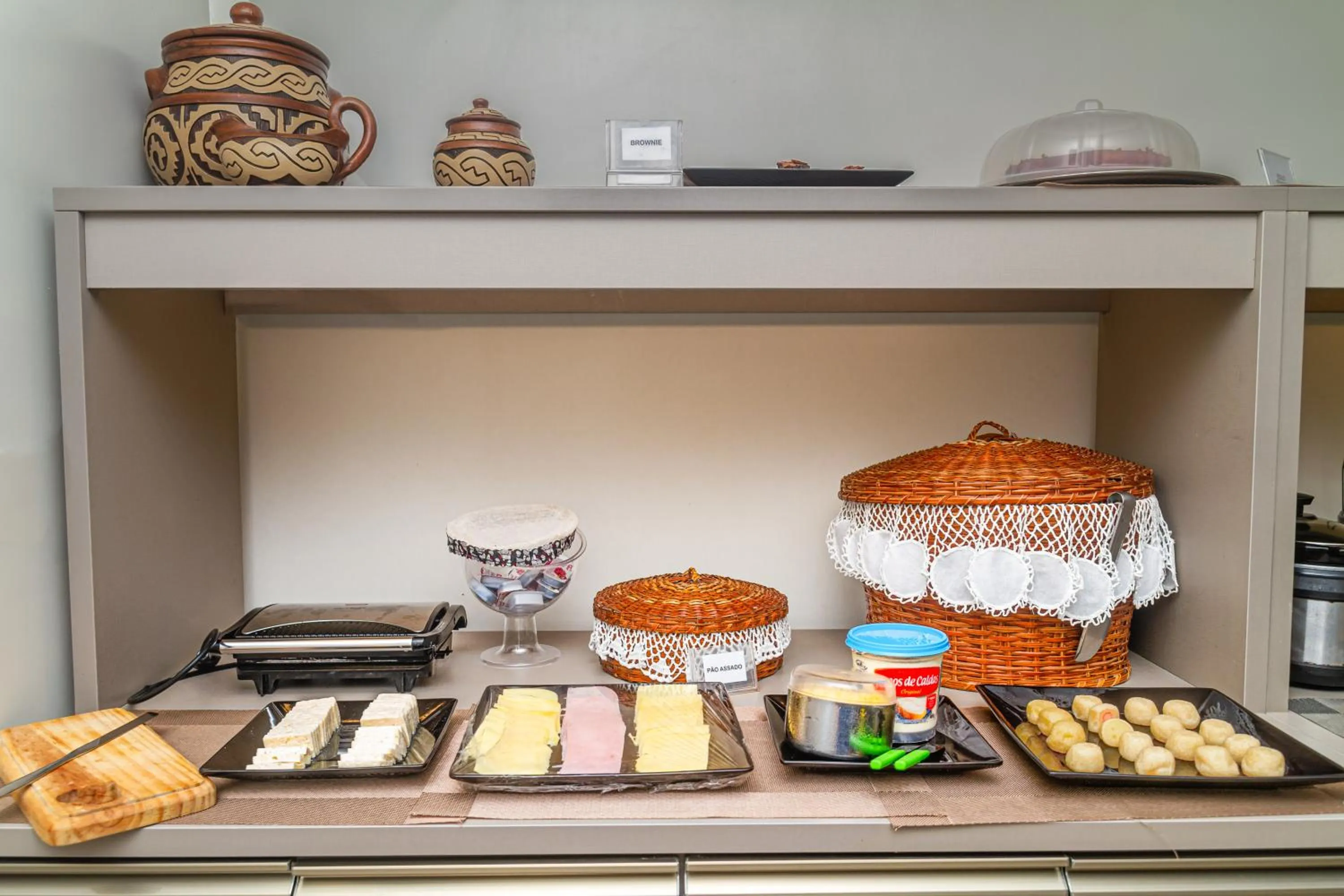 Breakfast in Pousada Maanaim Porto