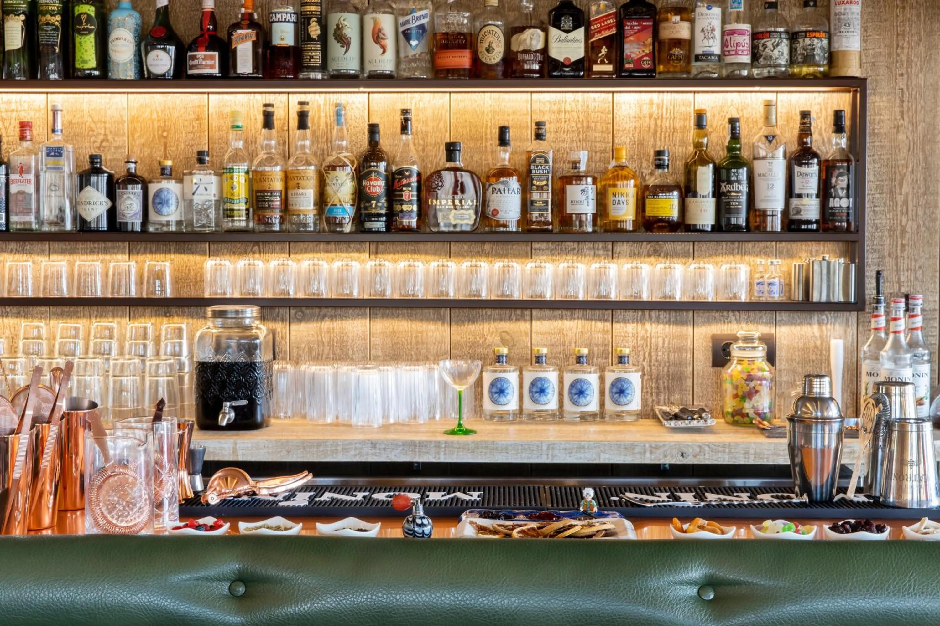 Restaurant/places to eat in Cal Roure Boutique Hotel