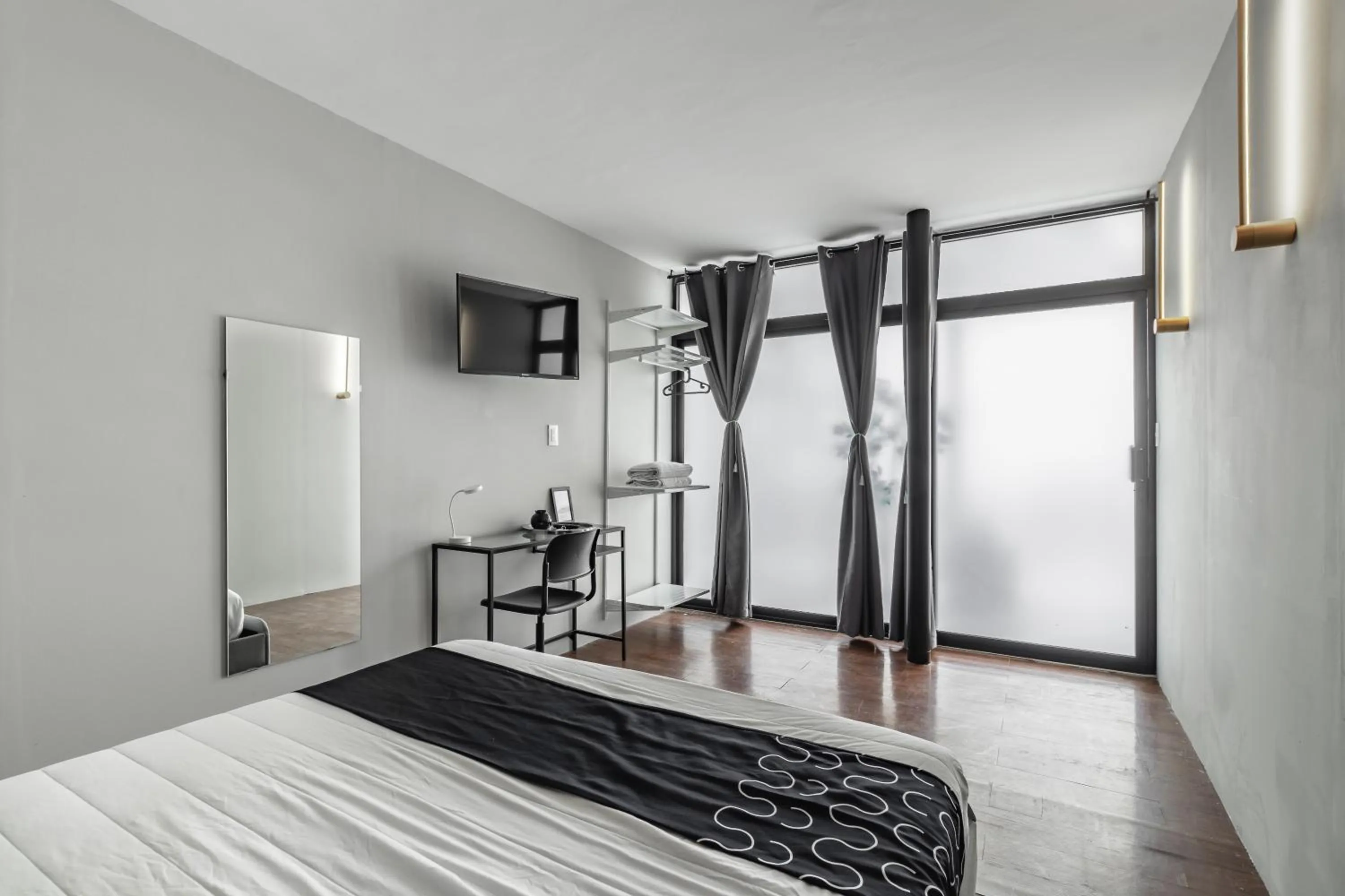 Bedroom, Bed in Singular Goldsmith