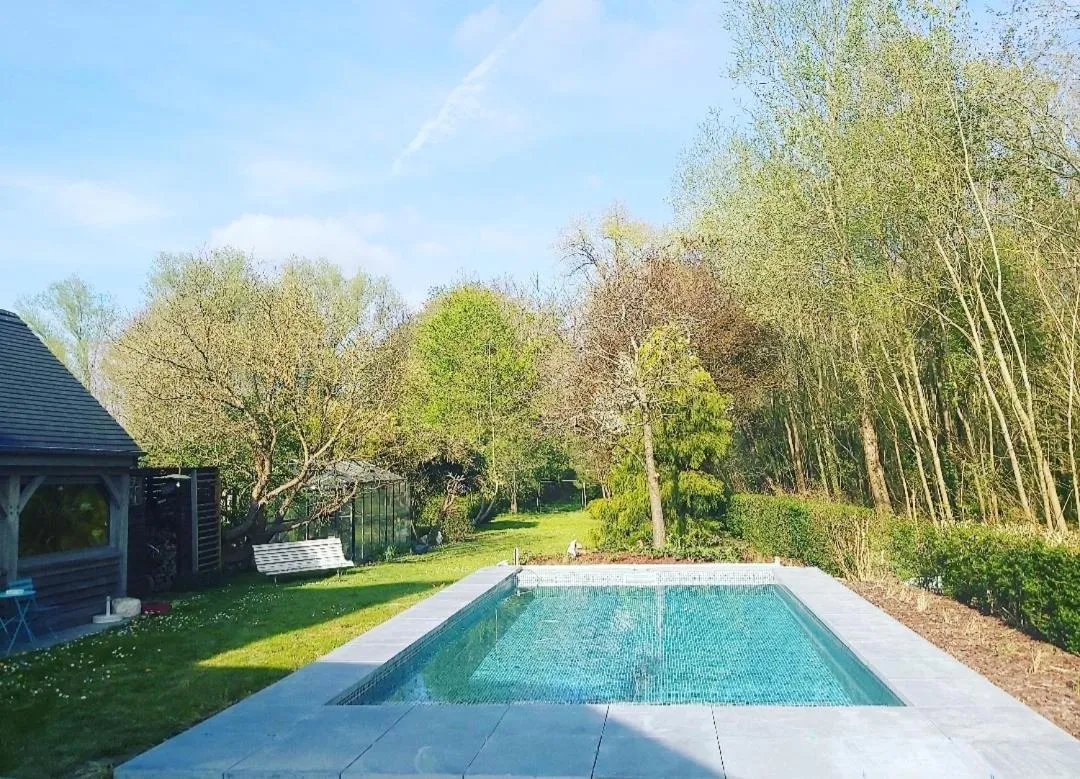 Swimming pool in De linderd