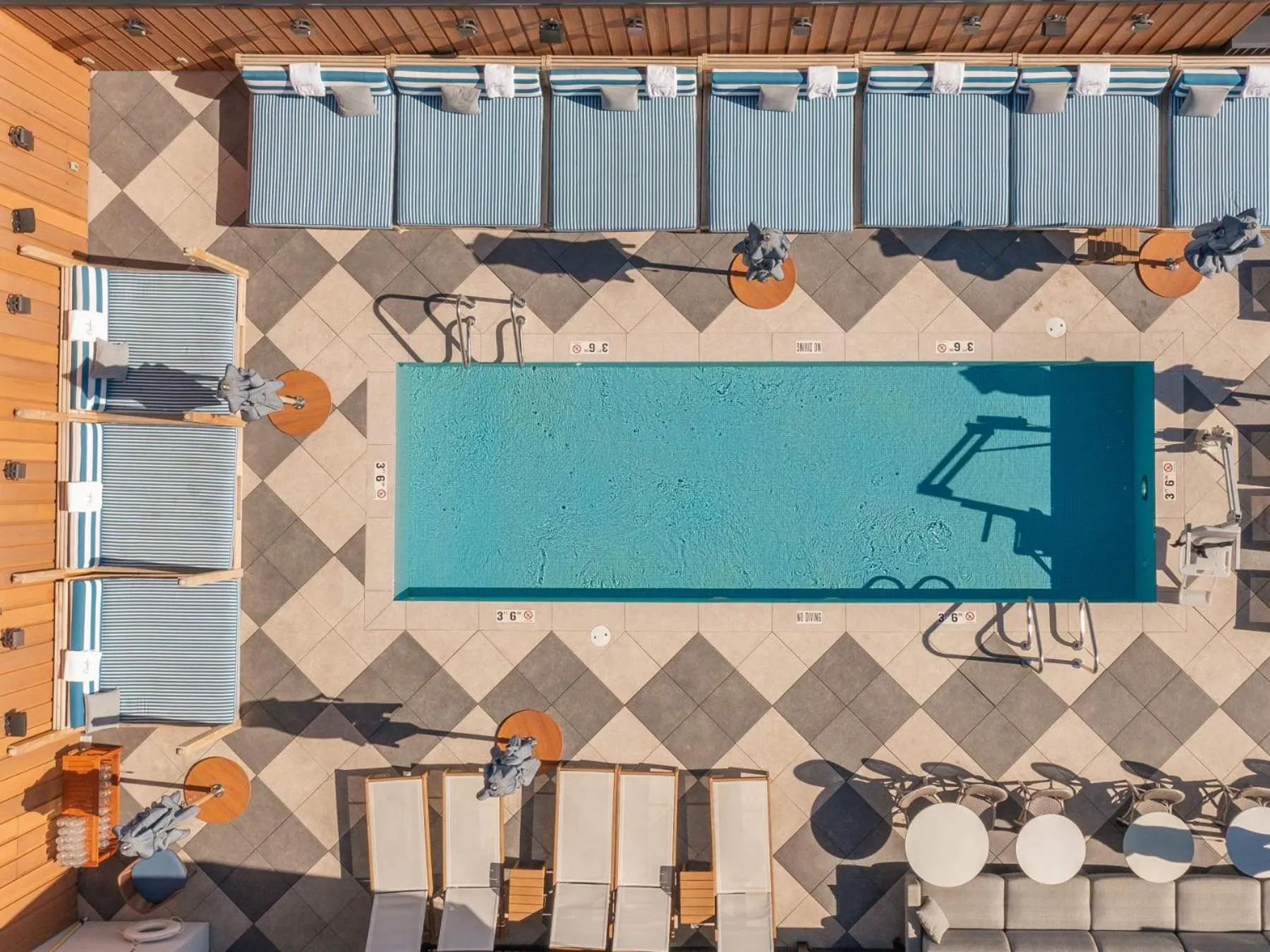 Swimming pool in Clayton Hotel & Members Club