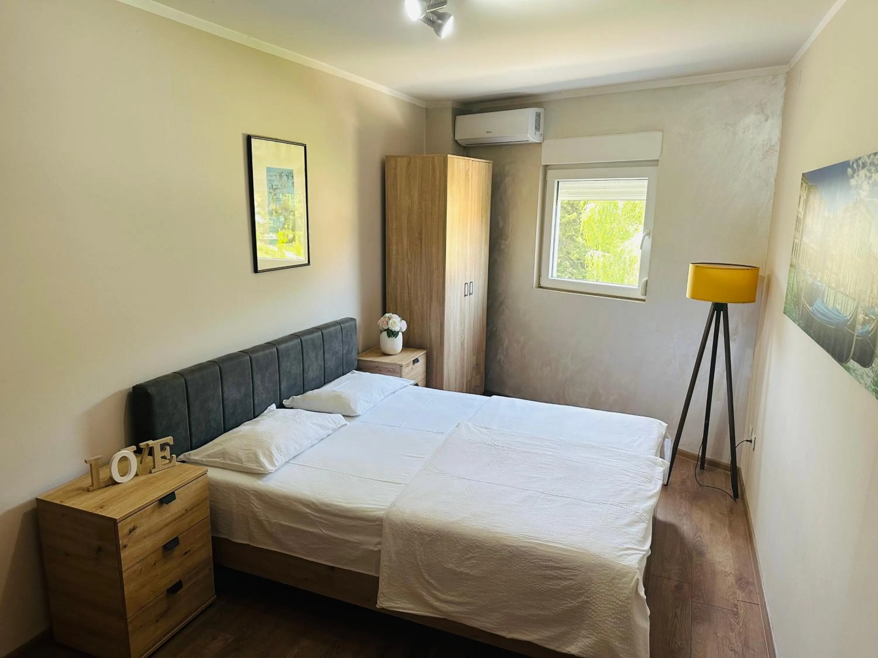 Apartments Bokan