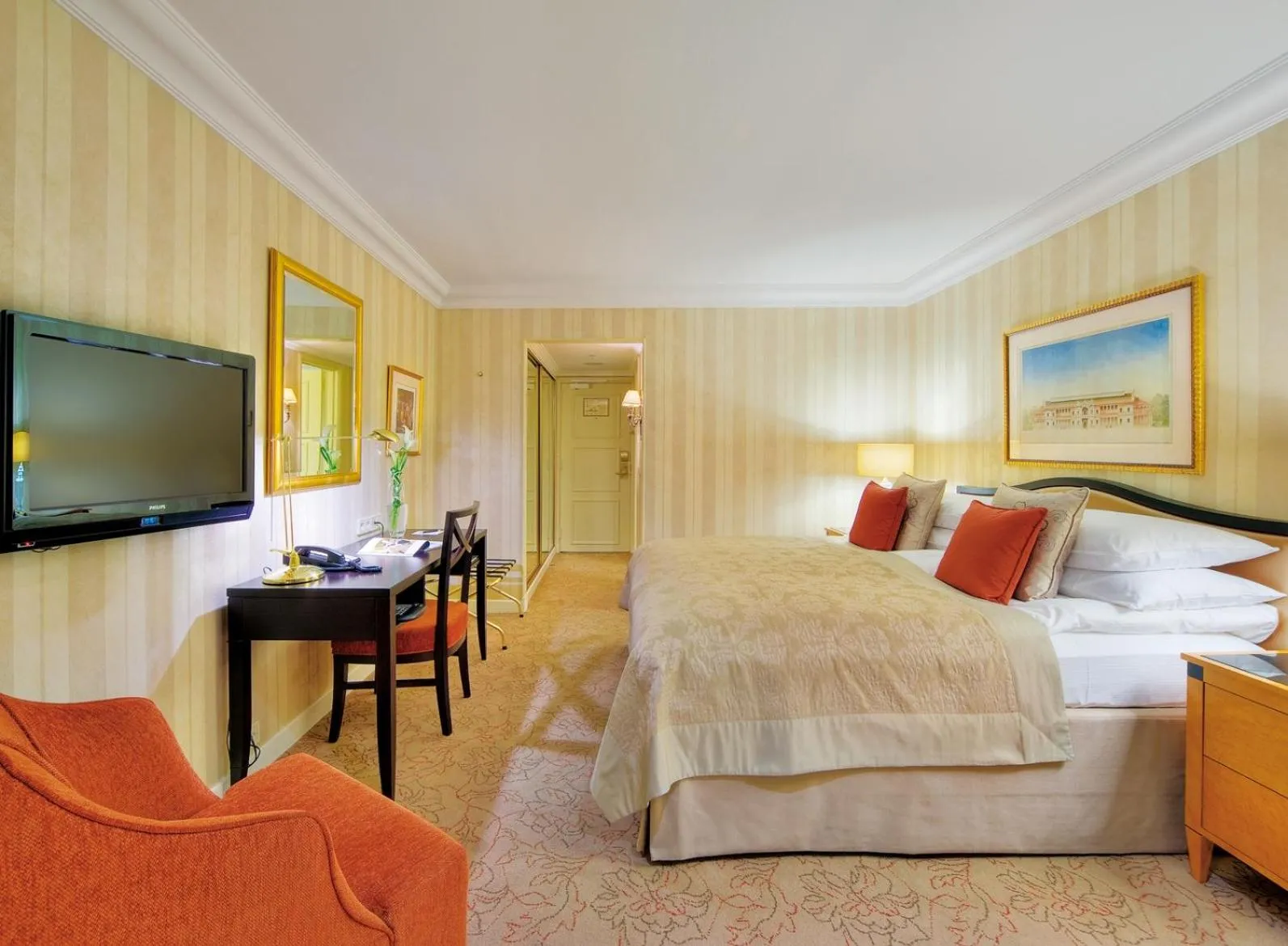 Classic Room in InterContinental Wien by IHG