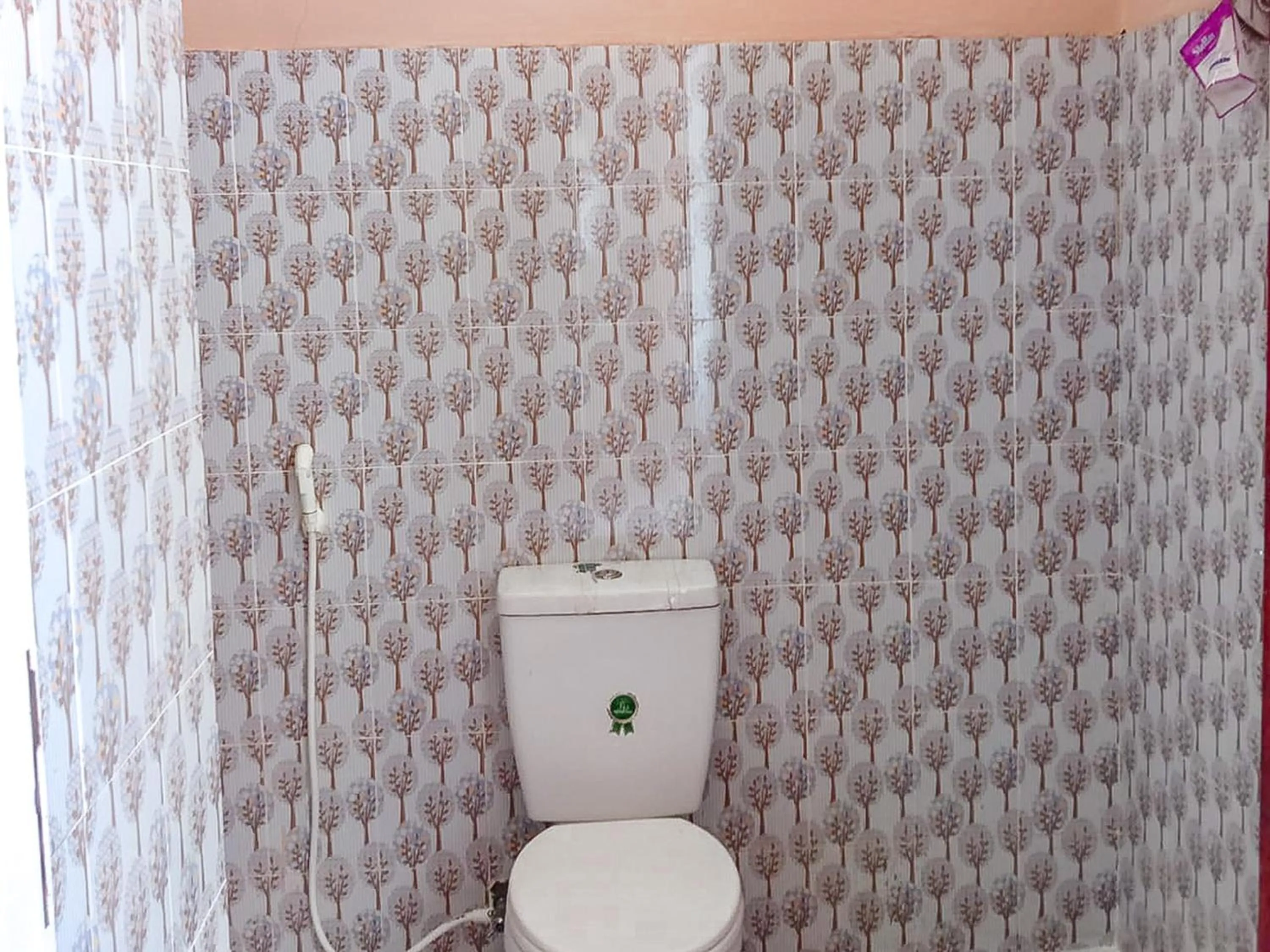 RedDoorz near Reremi Pemancar Manokwari