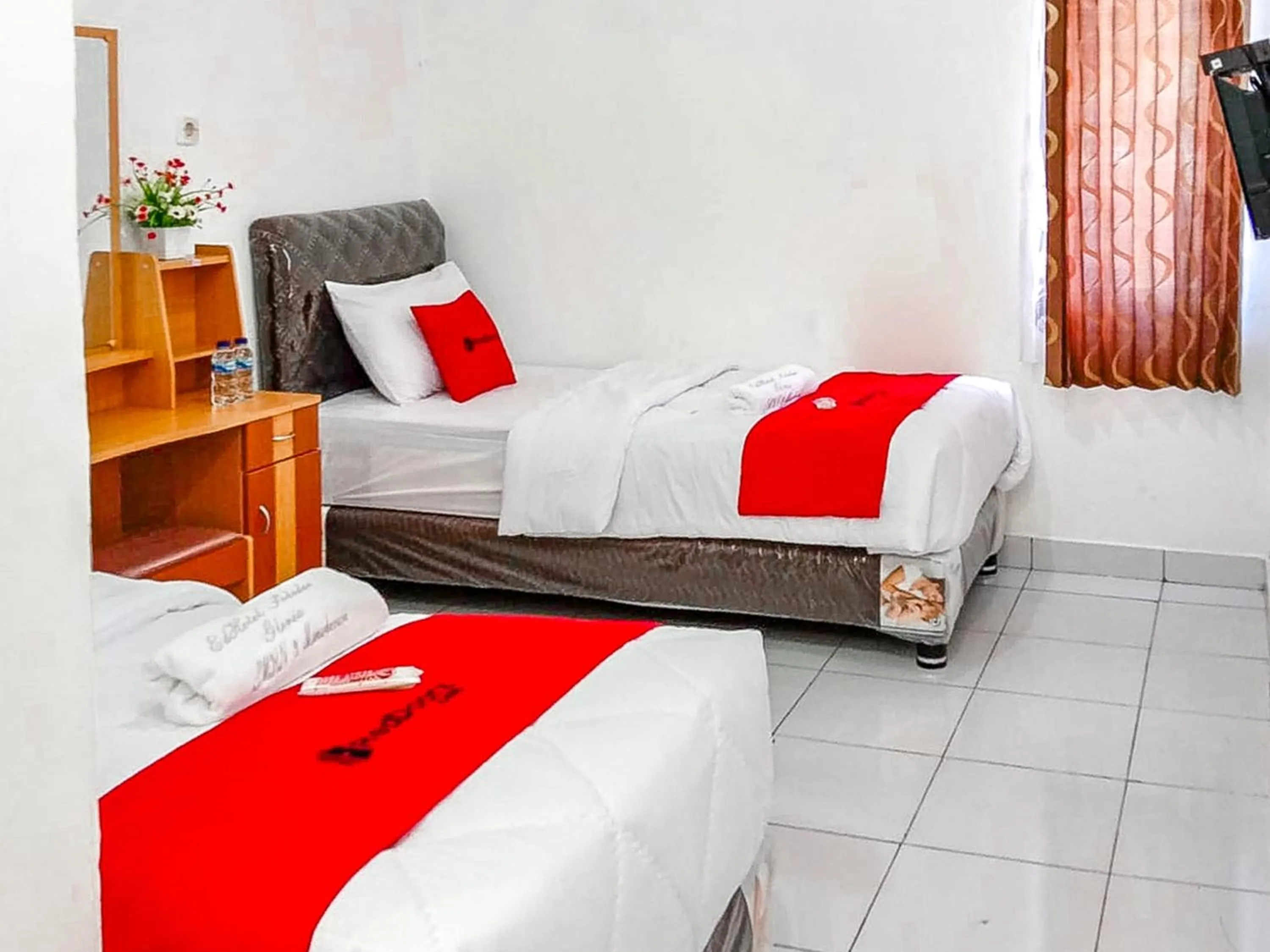 Bed in RedDoorz near Reremi Pemancar Manokwari