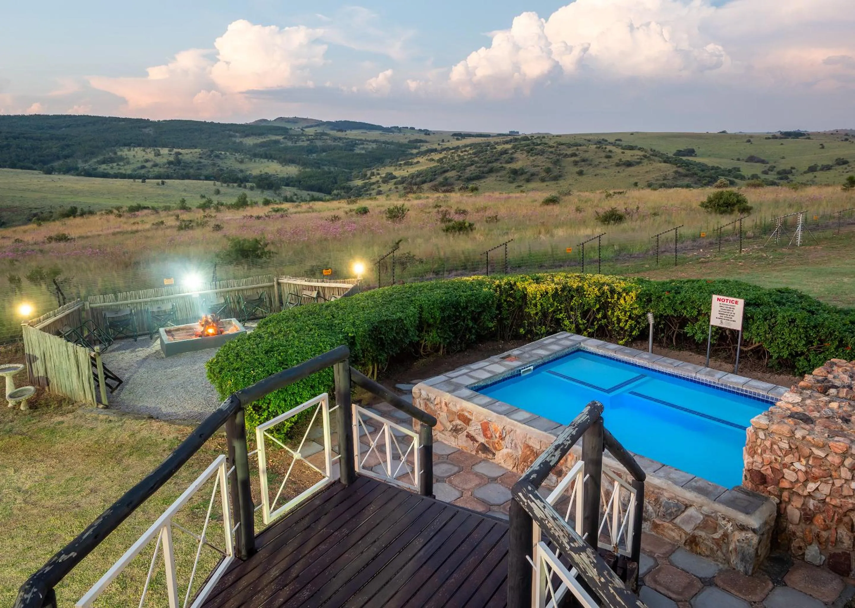 Swimming pool in Mount Savannah Lodge by Dream Resorts