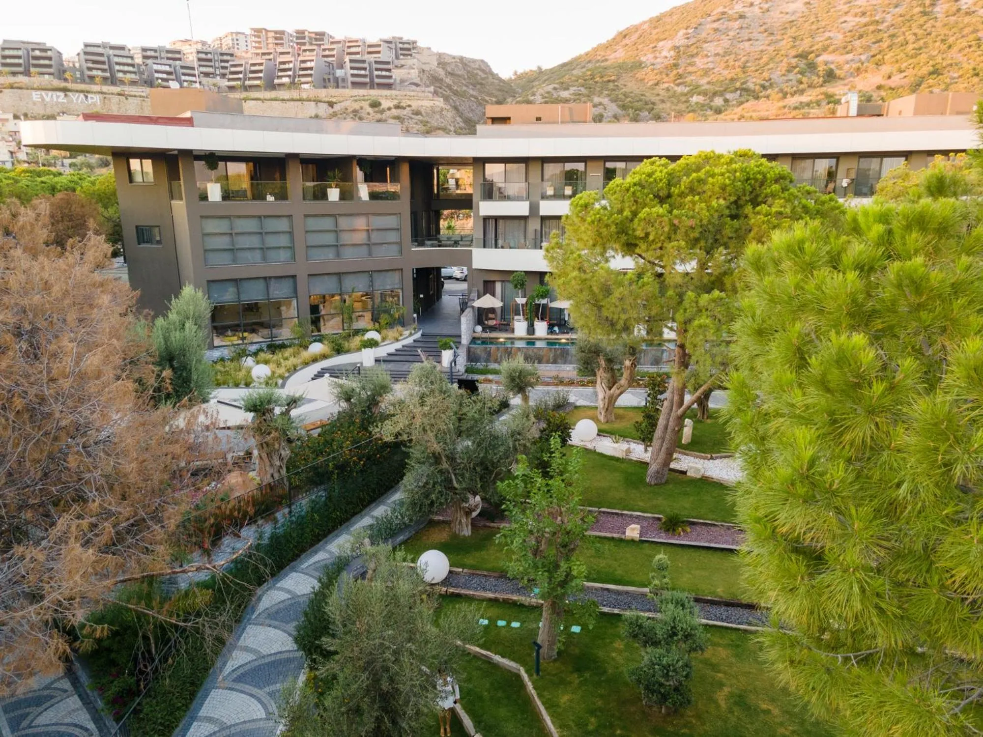 Garden in Unique Life Style Hotel