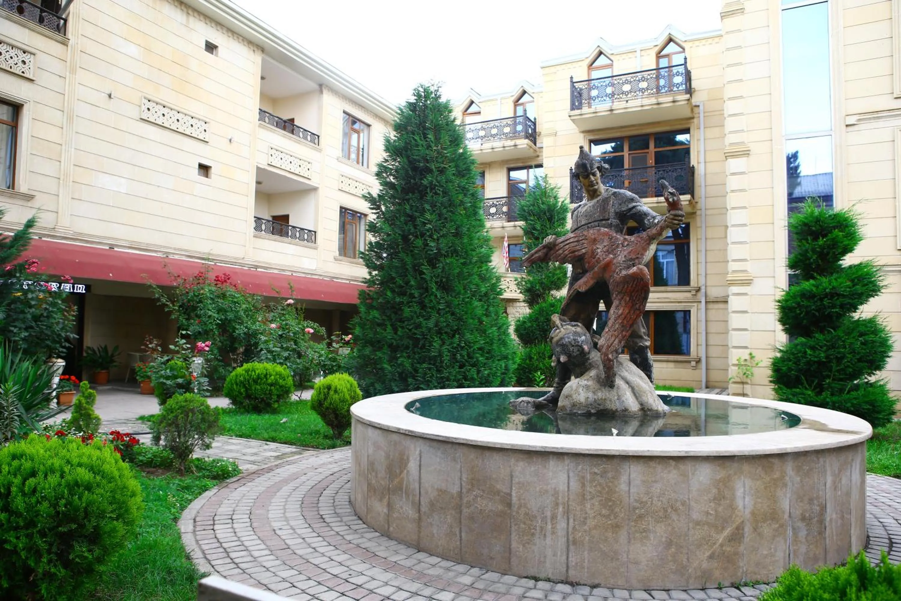 Garden in Deluxe Hotel Ganja