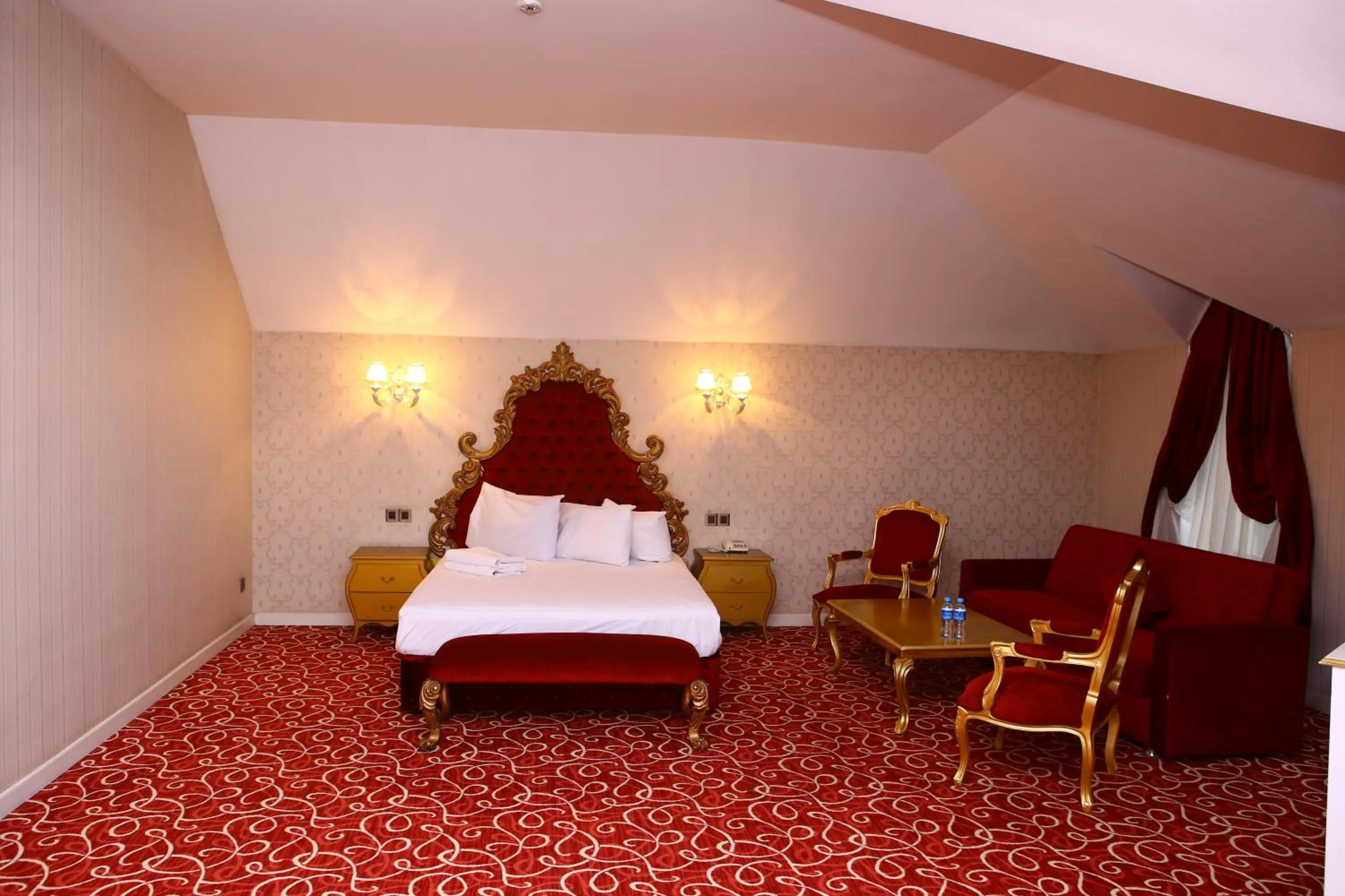 Bed in Deluxe Hotel Ganja