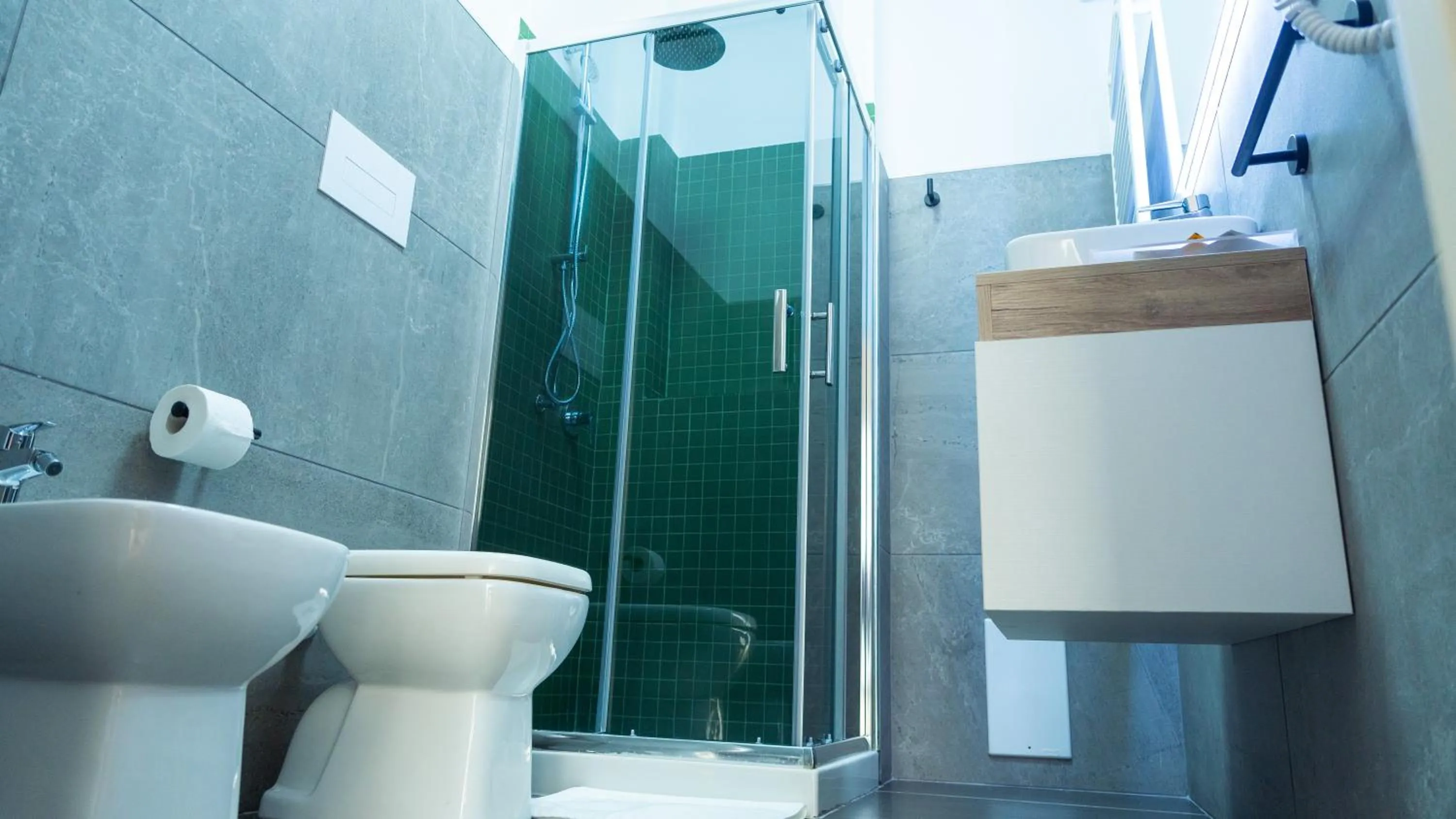 Bathroom in Zeta Rooms