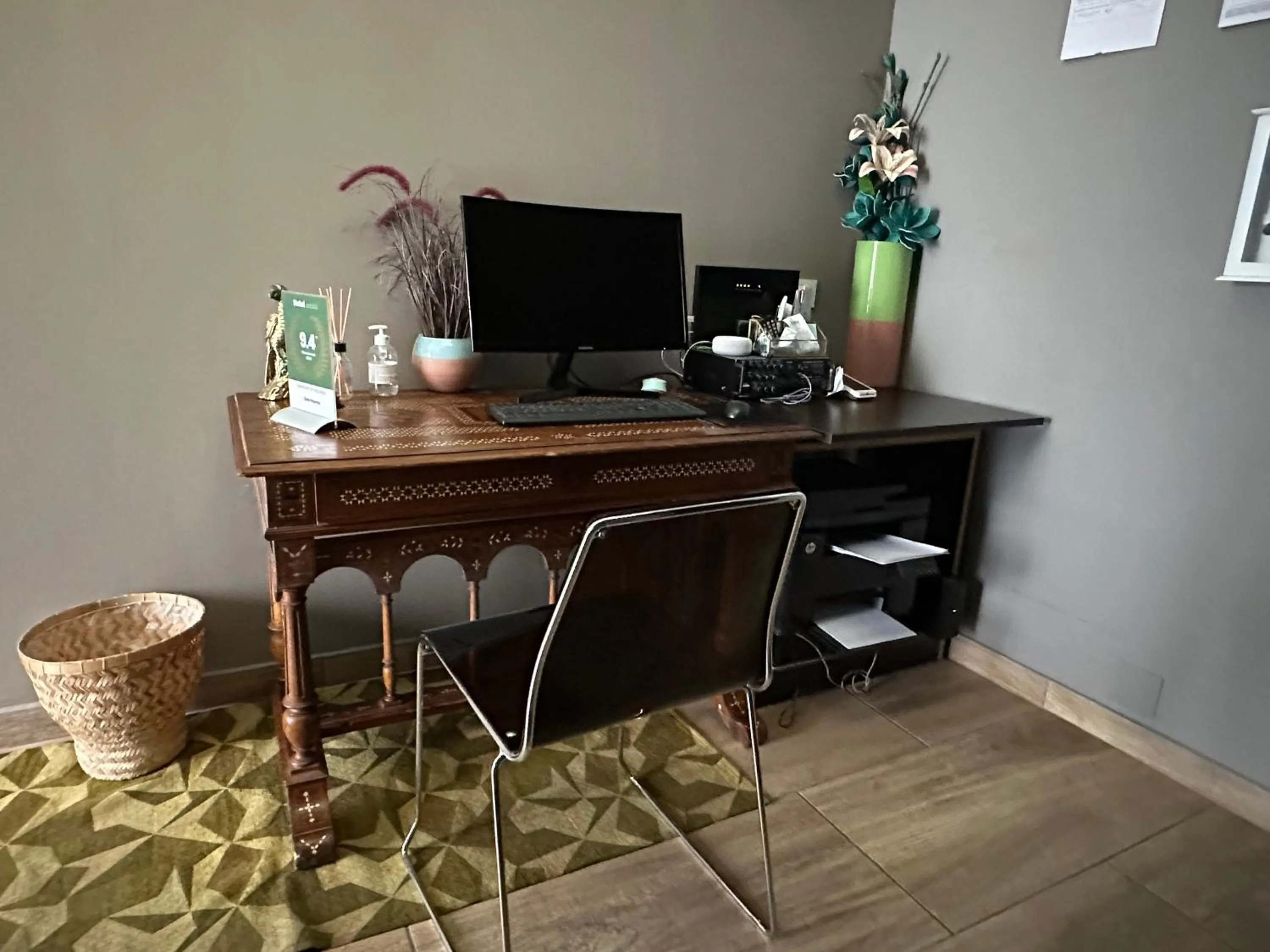 Lobby or reception in Zeta Rooms