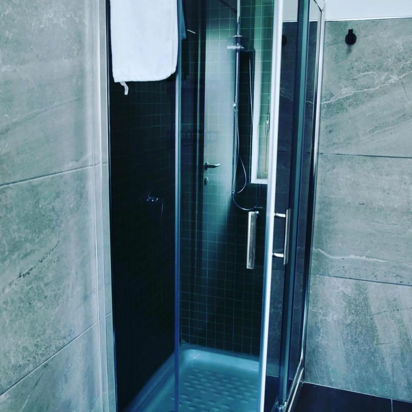 Bathroom in Zeta Rooms