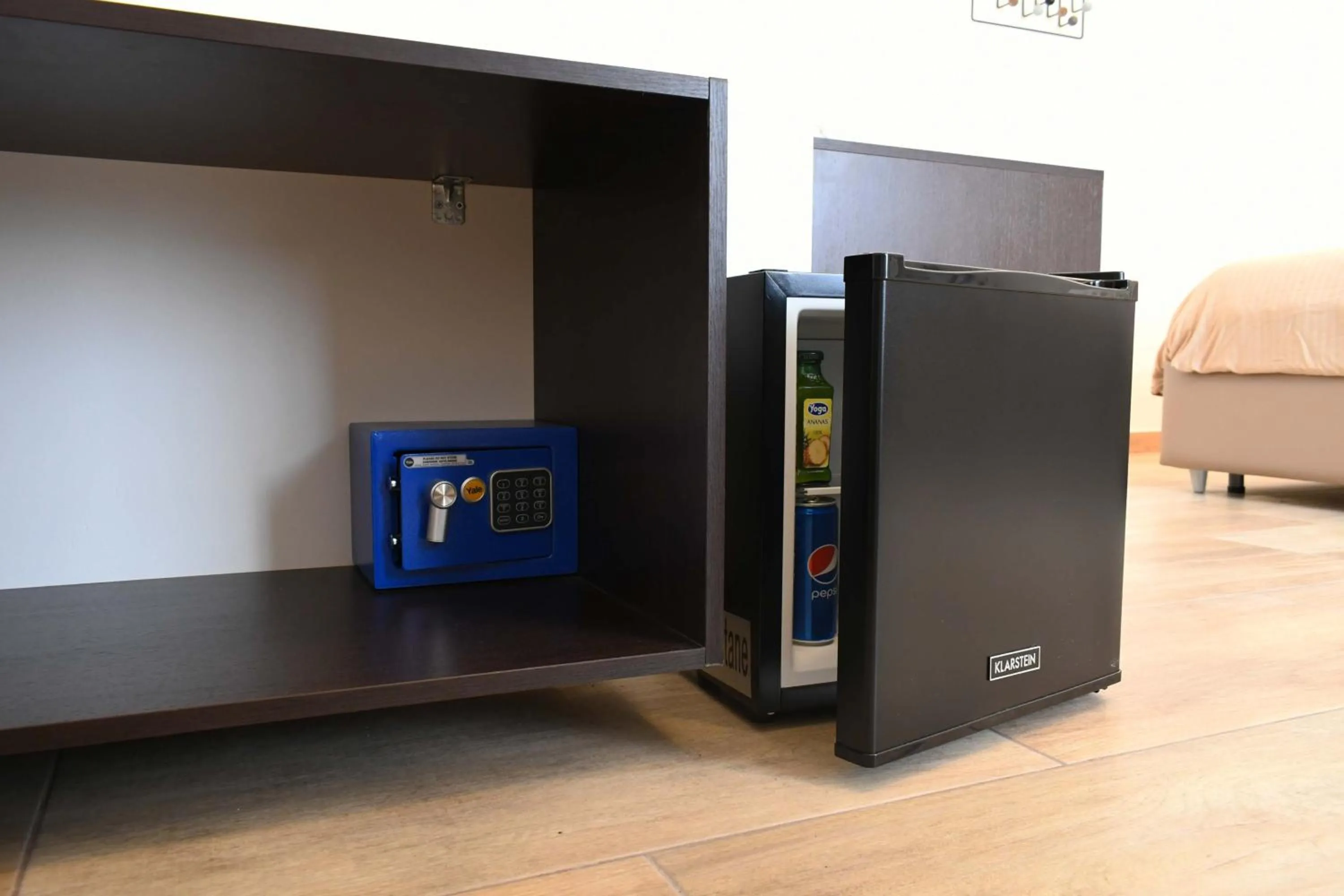 Bedroom in Zeta Rooms